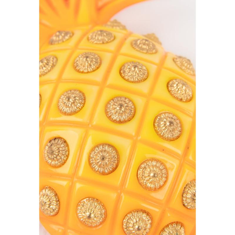 Isabel Canovas Orange Bakelite Canovas Pineapple Brooch In Excellent Condition For Sale In SAINT-OUEN-SUR-SEINE, FR