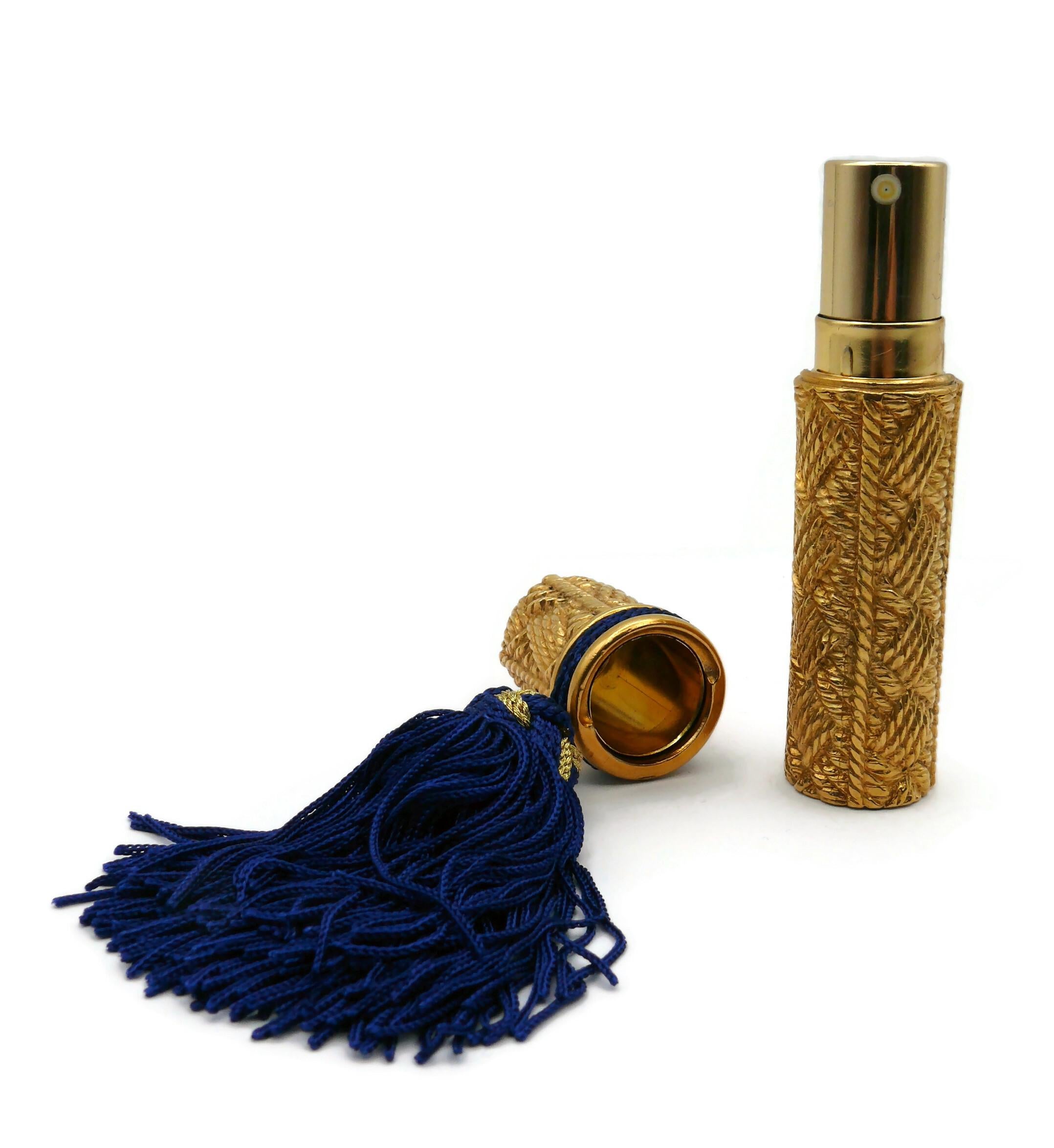 ISABEL CANOVAS Parfum by ROBERT GOOSSENS Vintage Atomizer For Sale 6