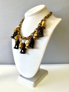 Isabel Canovas Collar con Encanto Guerrero Vintage Dorado