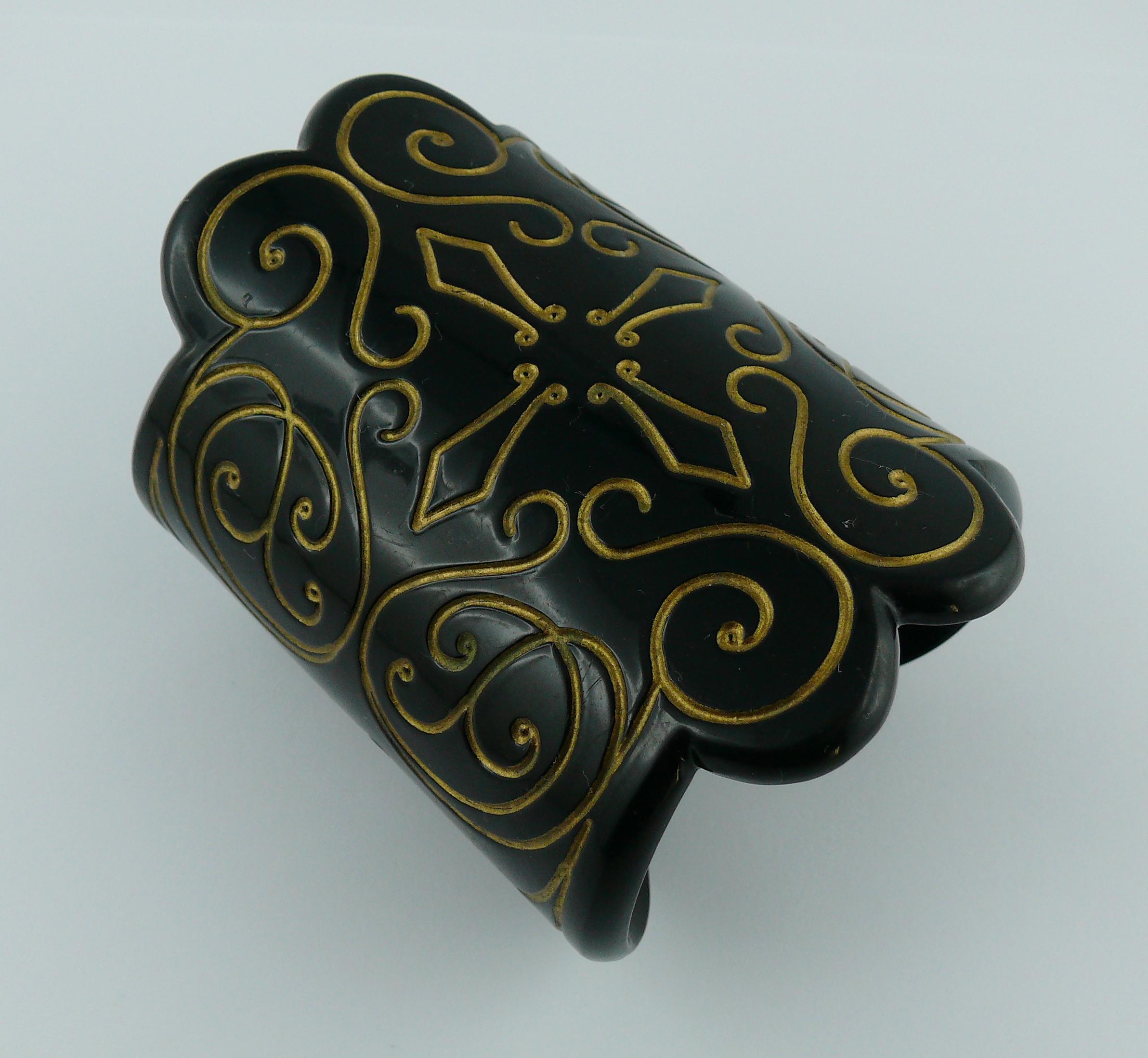 Isabel Canovas Vintage Russian Collection Cuff Bracelet  In Good Condition In Nice, FR