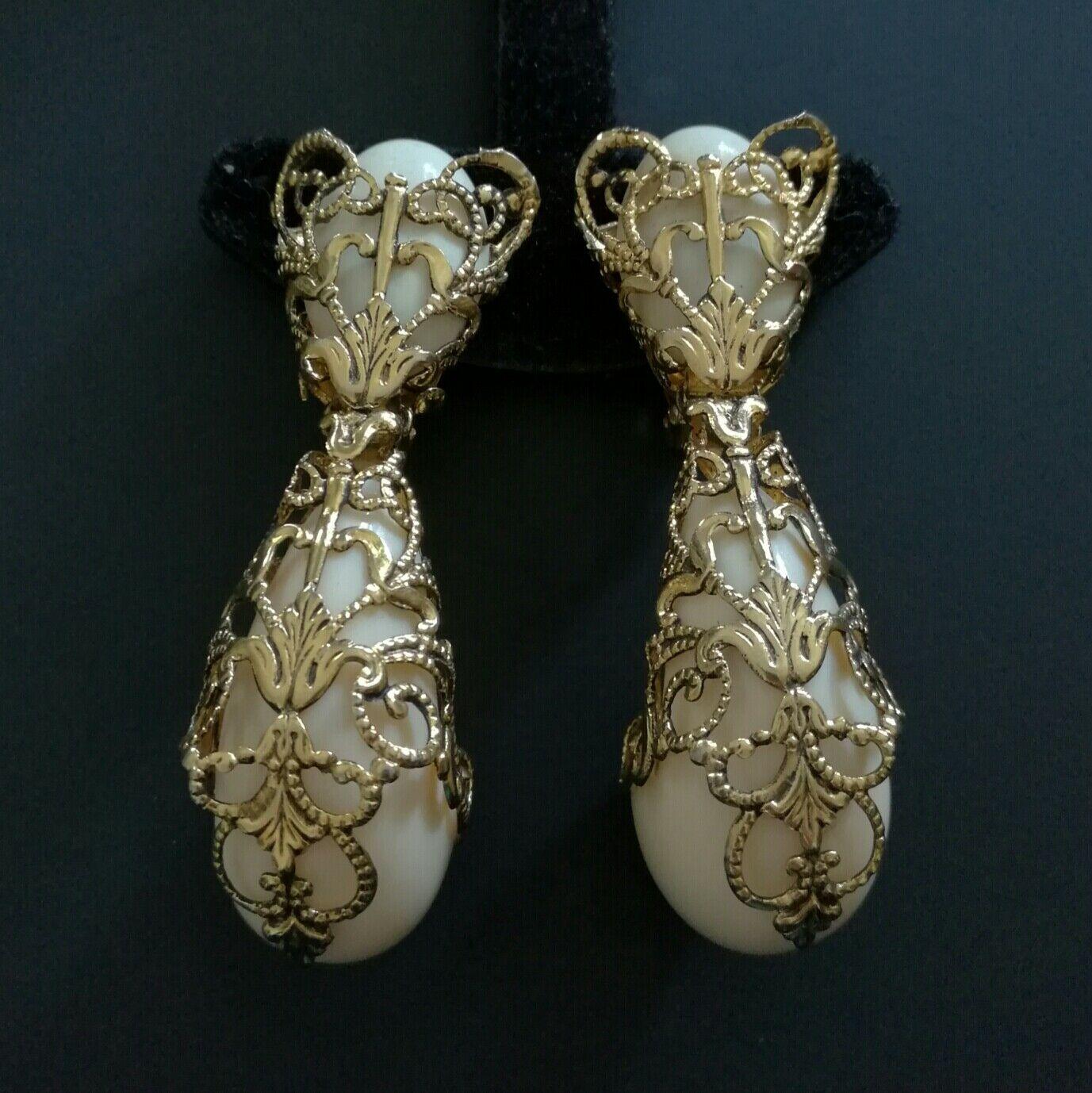 Women's Isabel CANOVAS, XXL clip-on Earrings, vintage from the 80s For Sale