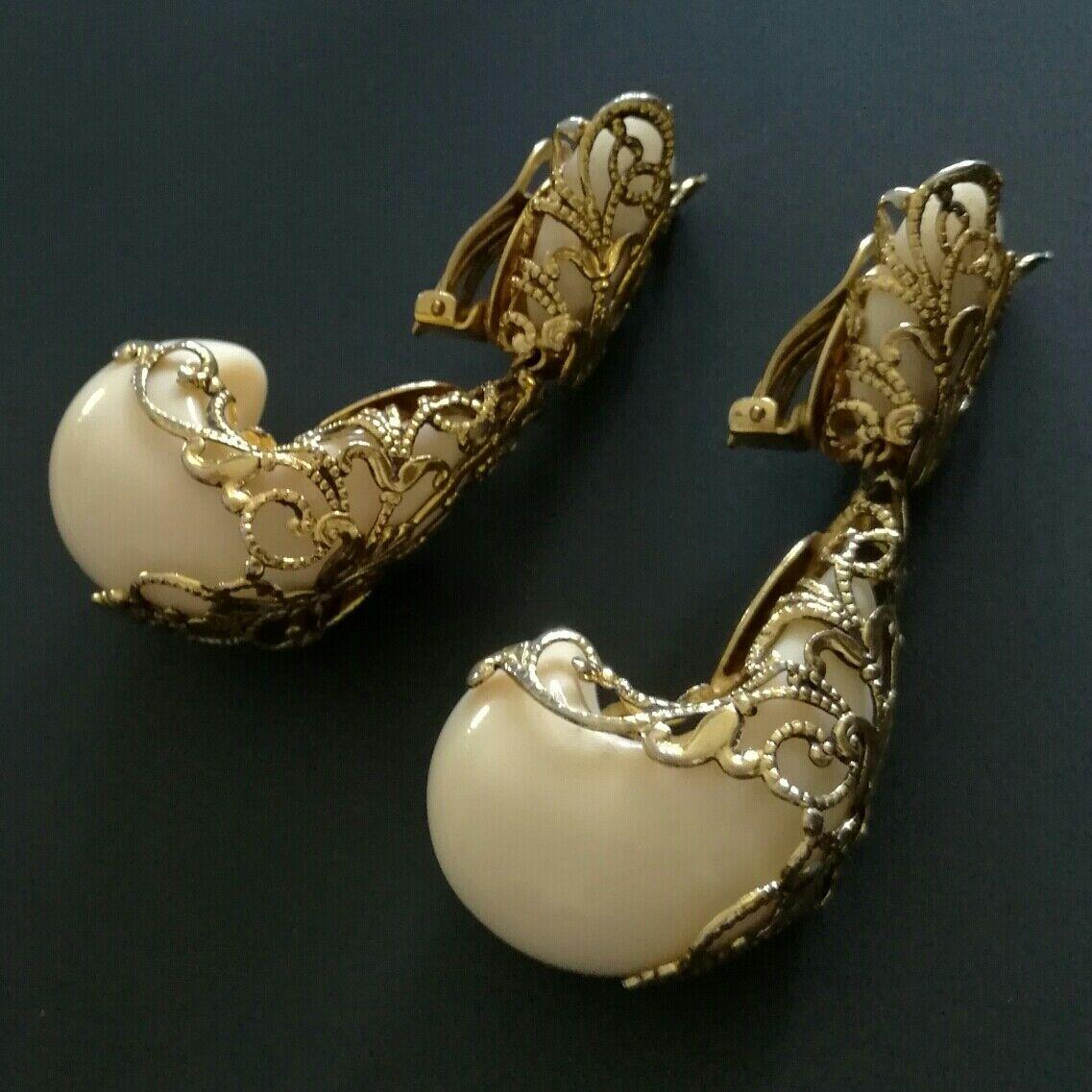 Isabel CANOVAS, XXL clip-on Earrings, vintage from the 80s For Sale 3