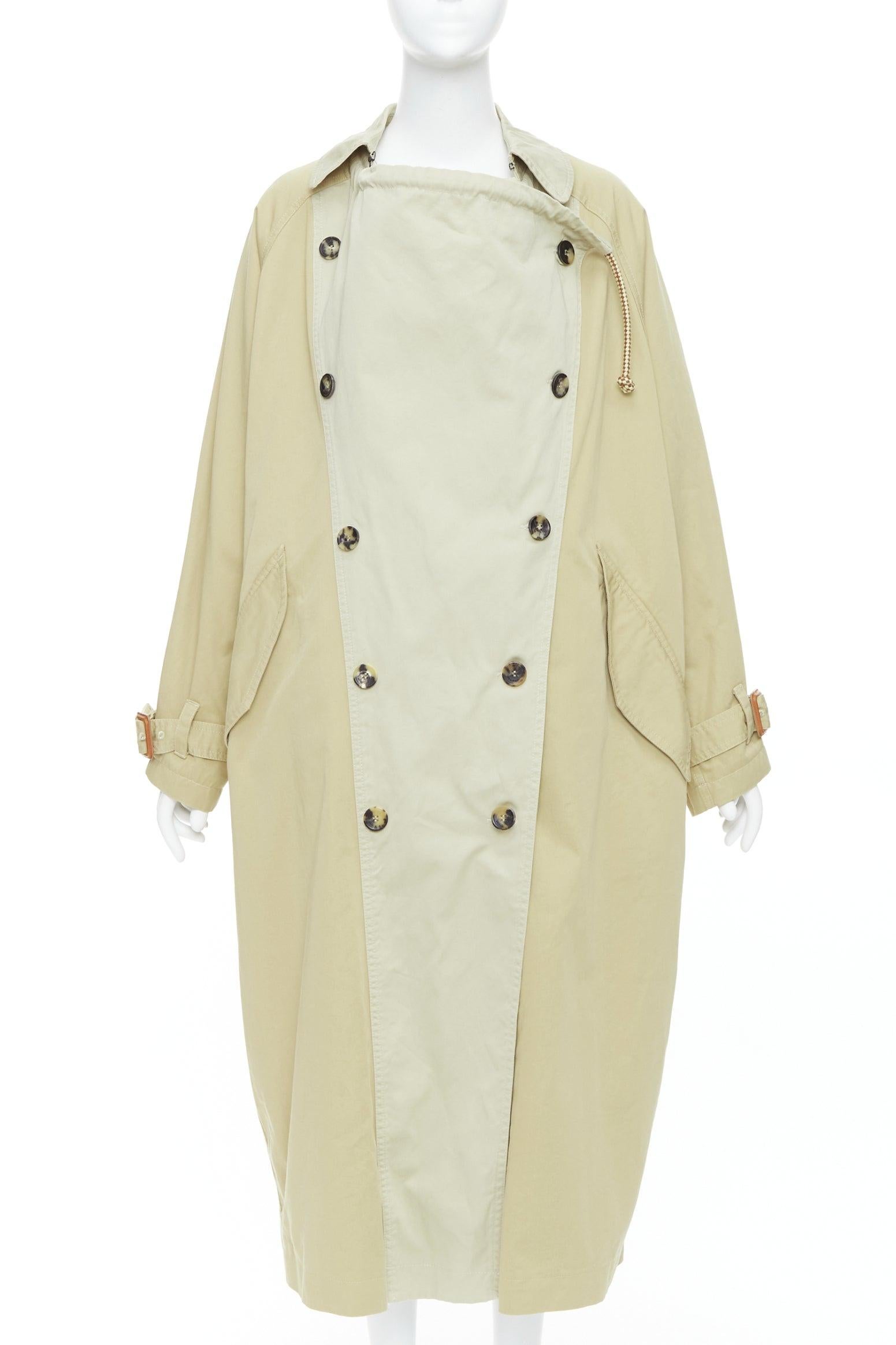 ISABEL MARANT 2023 Runway Ebani beige, trench in cotone bicolore con coulisse FR34 XS
Riferimento: KNLM/A00374
Marchio: Isabel Marant
Modello: Ebani
Materiale: Cotone
Colore: Beige
Modello: Tinta unita
Chiusura: bottone
Fodera: Cotone nero
Dettagli