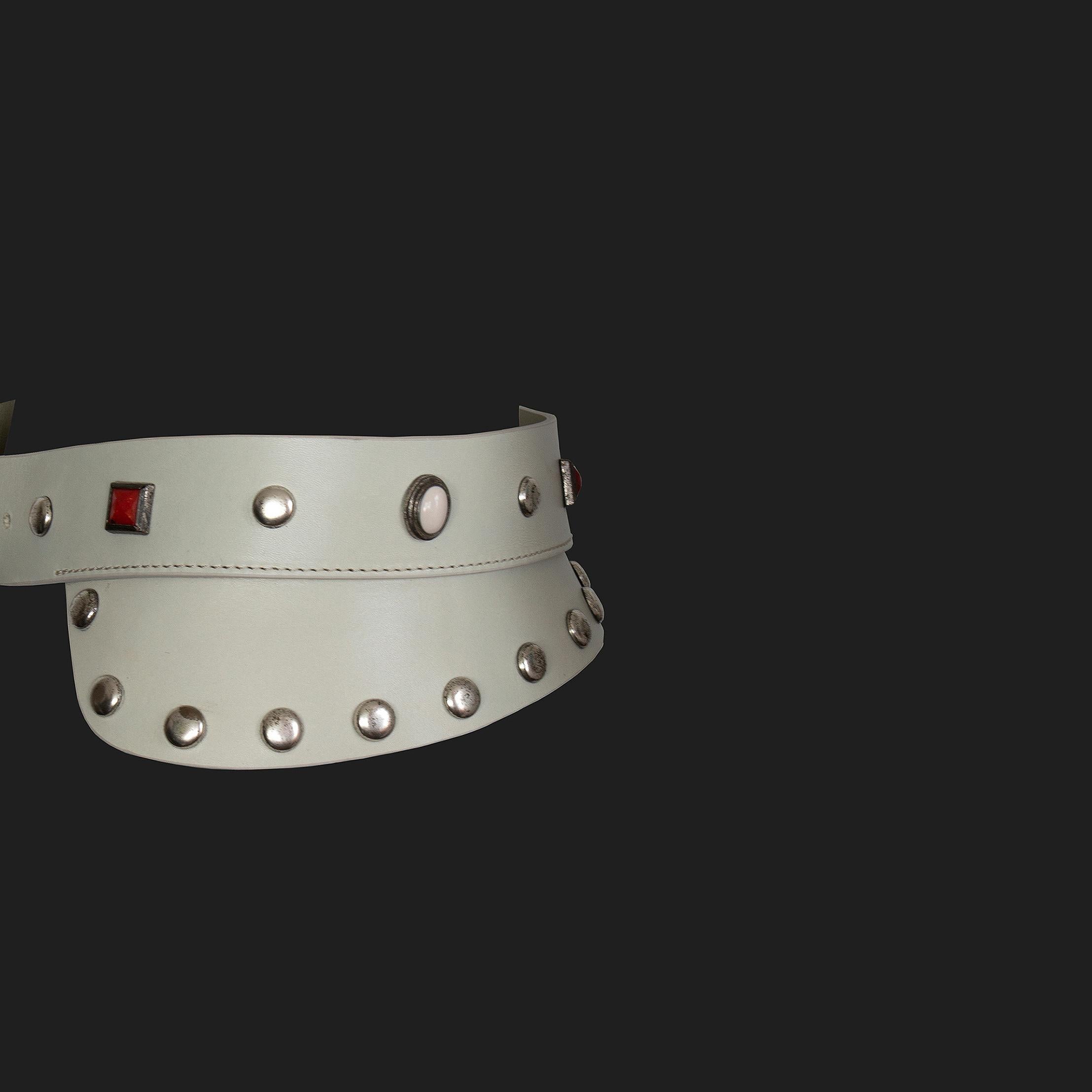 Isabel Marant Belt - Leather + Stud Detailing - Red & White Beading en vente 2