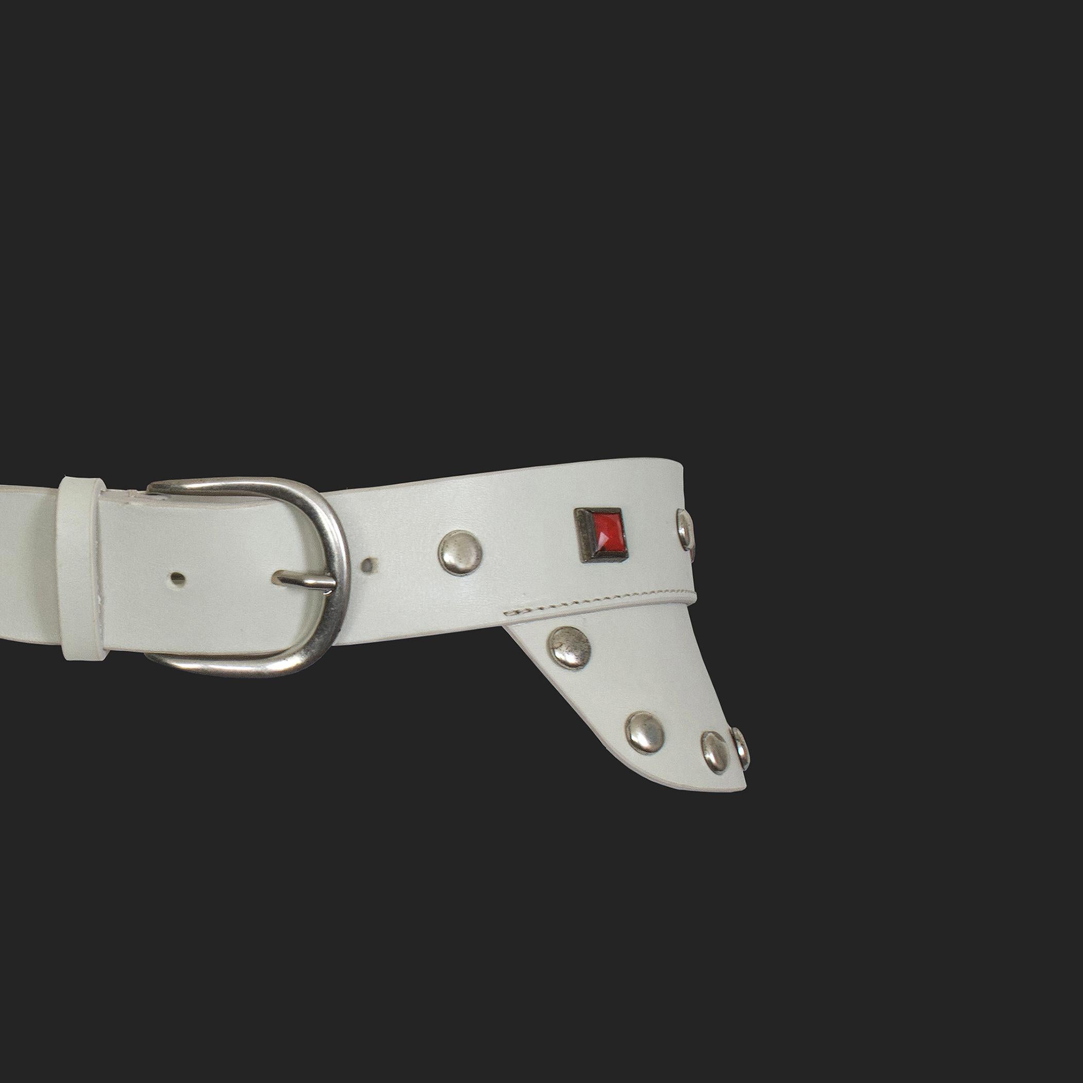 Isabel Marant Belt - Leather + Stud Detailing - Red & White Beading For Sale 4