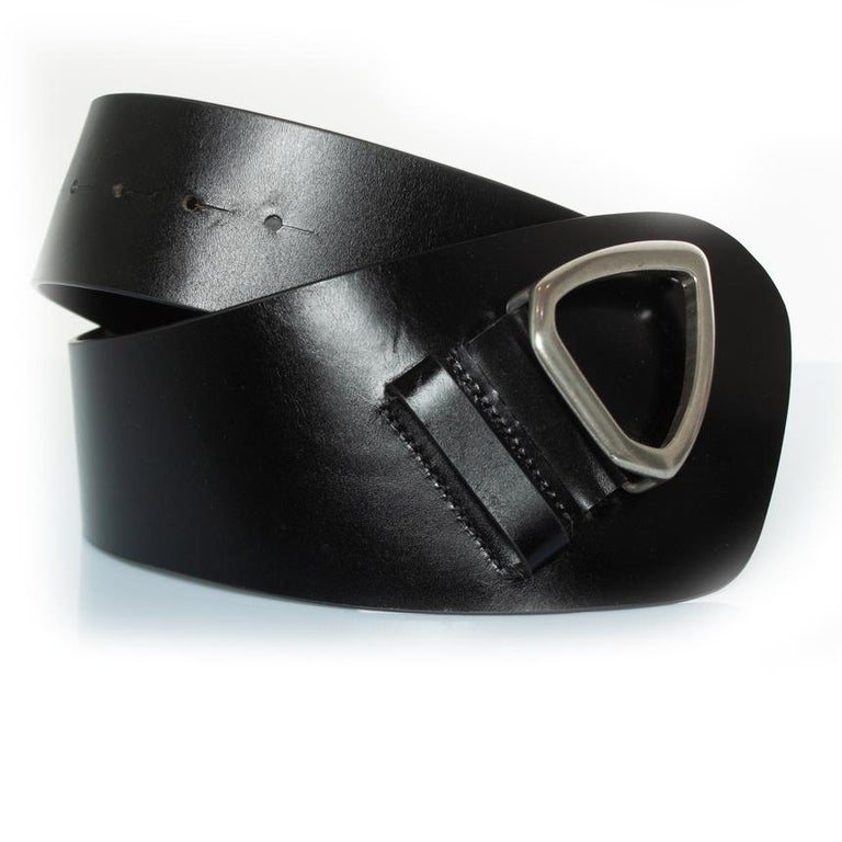 Isabel Marant, Black leather Linka belt For Sale at 1stDibs display picture 2