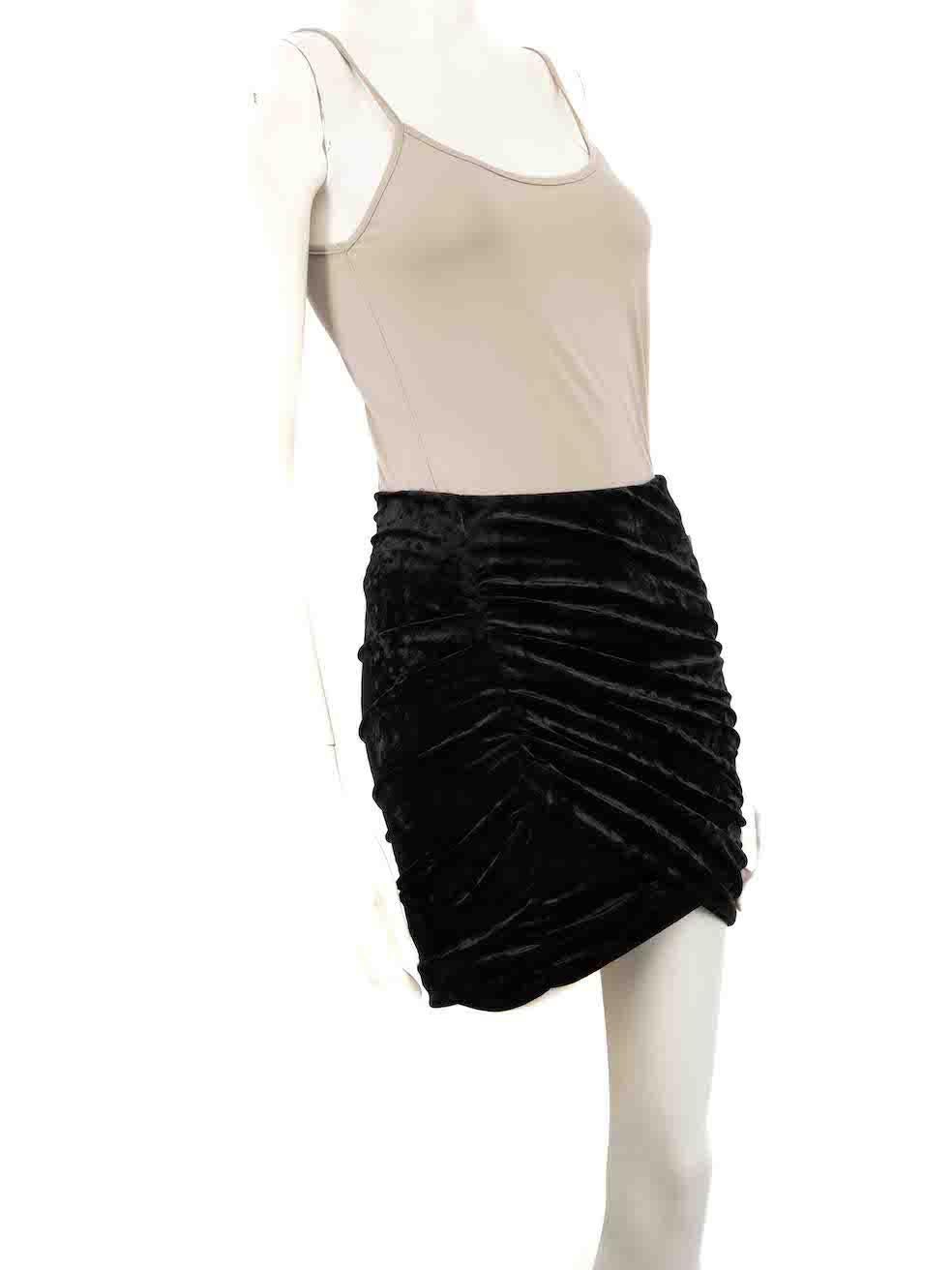 CONDITION is Very good. Minimal wear to skirt is evident. Minimal loose thread to internal waistband seam on this used Isabel Marant designer resale item.
 
 
 
 Details
 
 
 Black
 
 Velvet
 
 Skirt
 
 Mini
 
 Ruched front detail
 
 Figure hugging