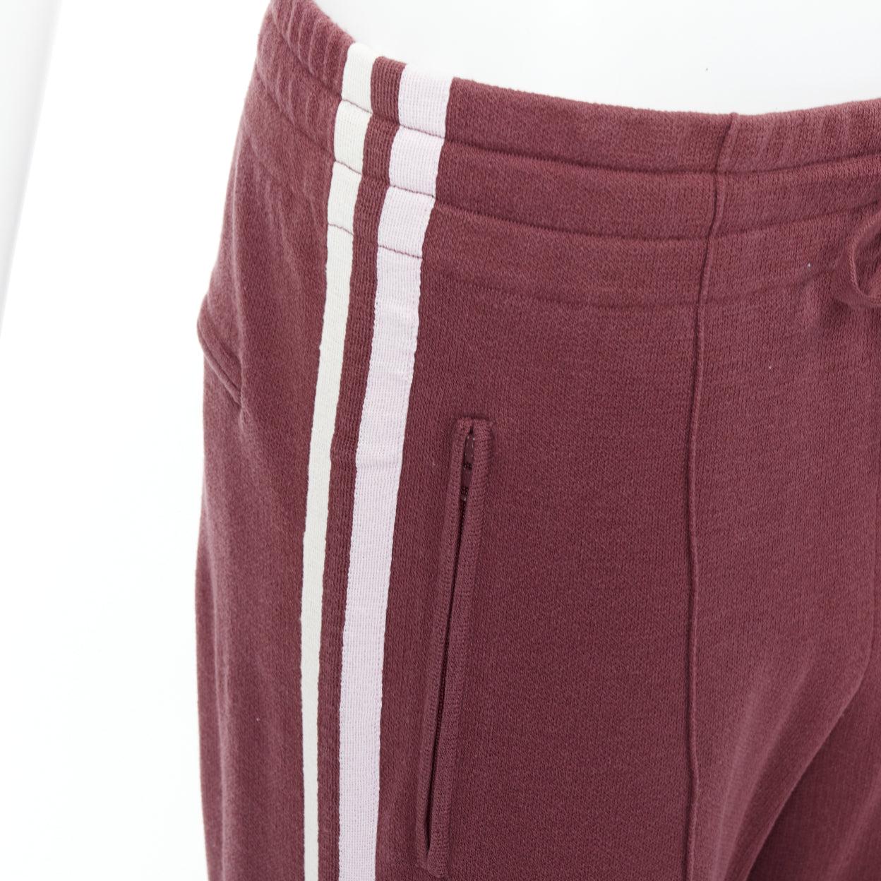 ISABEL MARANT Etoile - Pantalon de course avec bordure rose bordeaux FR38 M
Référence : CNLE/A00425
Marque : Isabel Marant
Collectional : Etoile
MATERIAL : Viscose, mélange
Couleur : Bourgogne, Rose
Motif : Rayé
Fermeture : Cordon de serrage
Détails