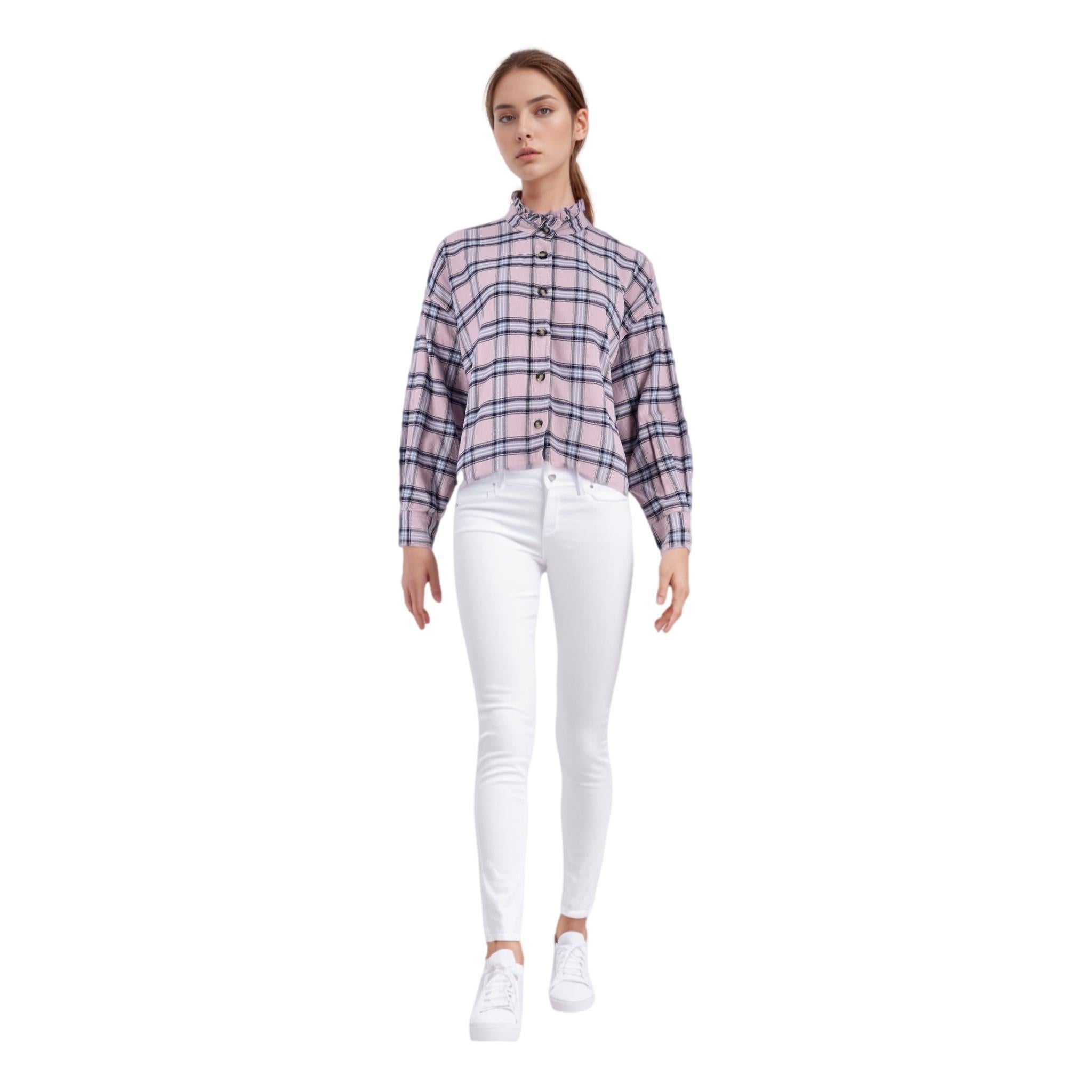 Isabel Marant Etoile Ruffled Checked Cotton Shirt

Light pink shirt crafted from cotton and designed with plaid check and ruffled neckline.

Featuring boxy silhouette, buttoned cuffs and centre button closure.

Rrp Approx. £280

Size –