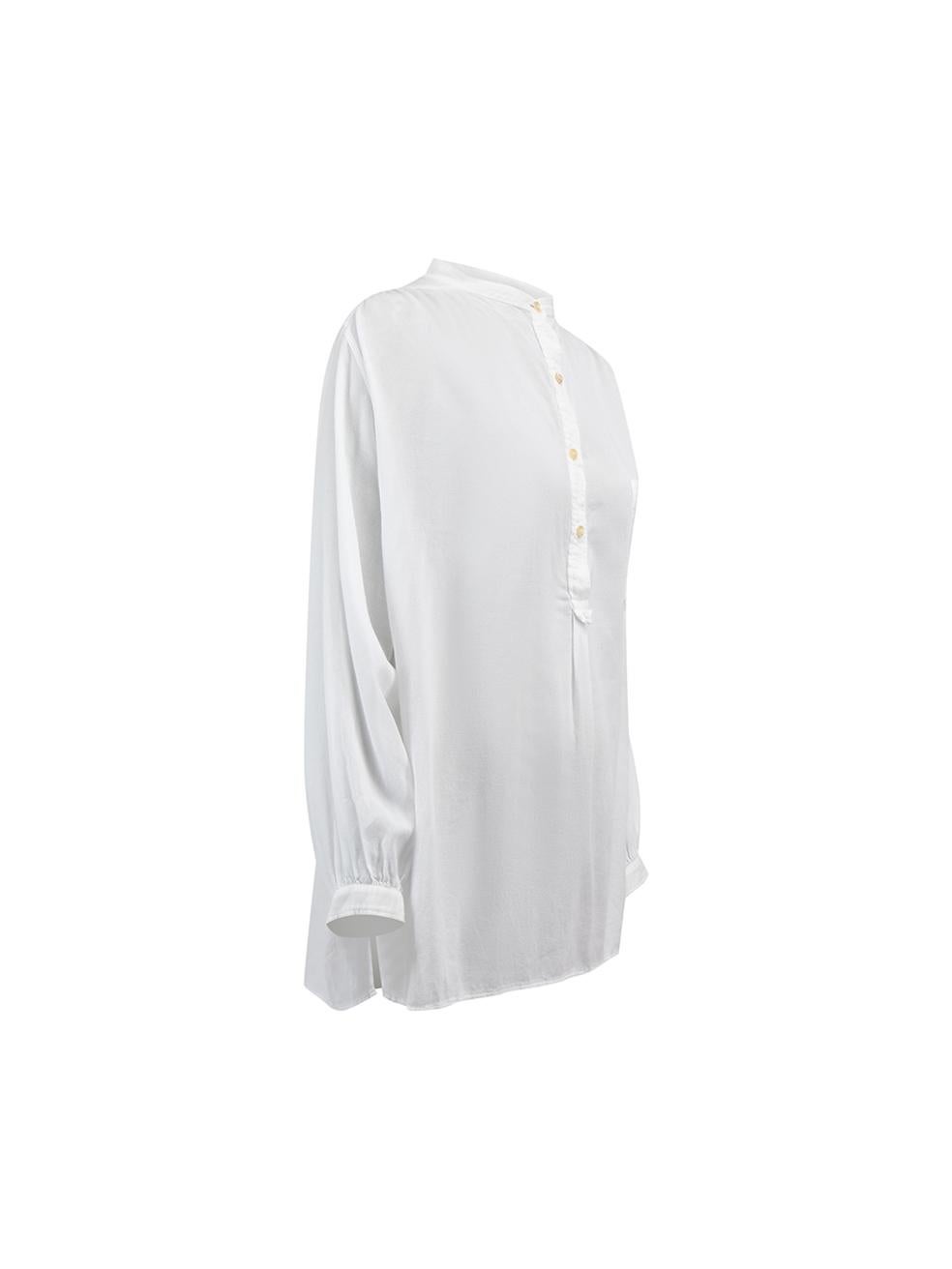 CONDITION is Very good. Hardly any visible wear to shirt is evident on this used Isabel Marant Etoile designer resale item.



Details


White

Viscose

Shirt

Long sleeves

Half button up fastening

1x Button on each cuff

Front patch