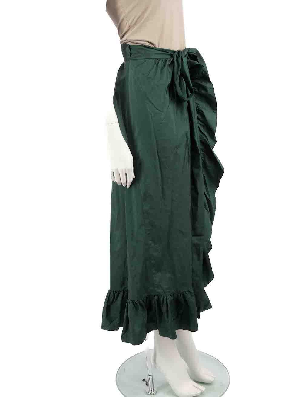 CONDITION is Very good. Hardly any visible wear to skirt is evident on this used Isabel Marant designer resale item.
 
 
 
 Details
 
 
 Green
 
 Synthetic
 
 Wrap skirt
 
 Midi
 
 Ruffle trim
 
 Tie fastening
 
 
 
 
 
 Made in Portugal
 
 
 
