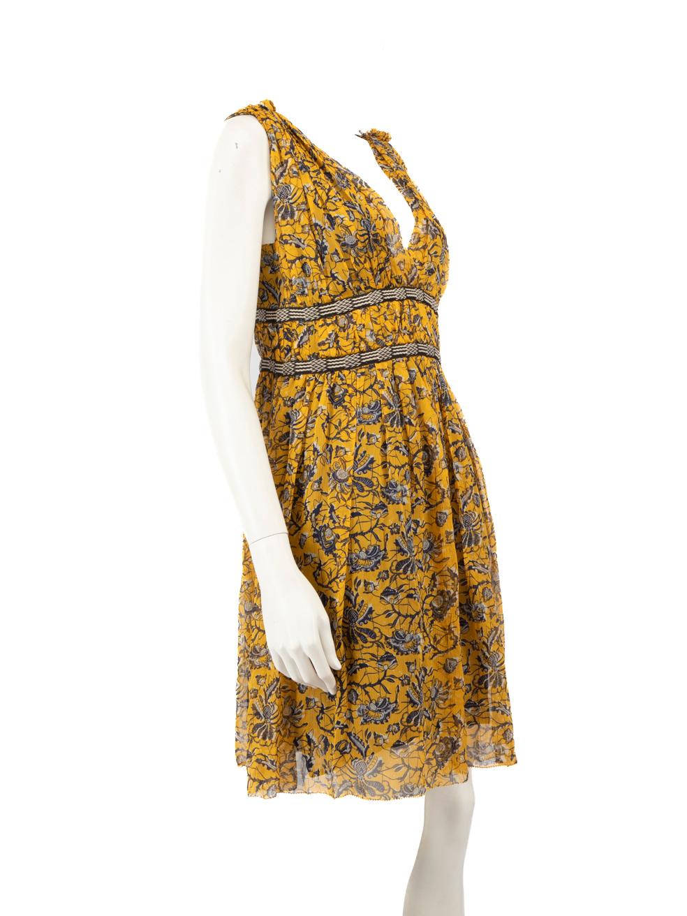 CONDITION is Verygood. Hardly any visible wear to the dress is evident on this used Isabel Marant √âtoile designer resale item.
 
 Details
 Yellow
 Silk
 Dress
 Floral print
 Sleeveless
 V-neck
 Back zip fastening
 
 
 Made in India
 
 Composition
