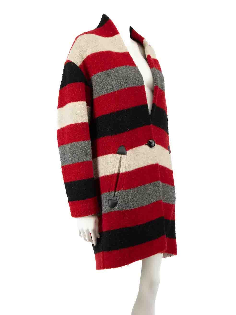 CONDITION is Good. General wear to coat is evident. Moderate signs of wear to the texture with pilling at the front, back and sleeves on this used Isabel Marant Etoile designer resale item.
 
Details
Gabriel model
Multicolour
Wool
Mid length