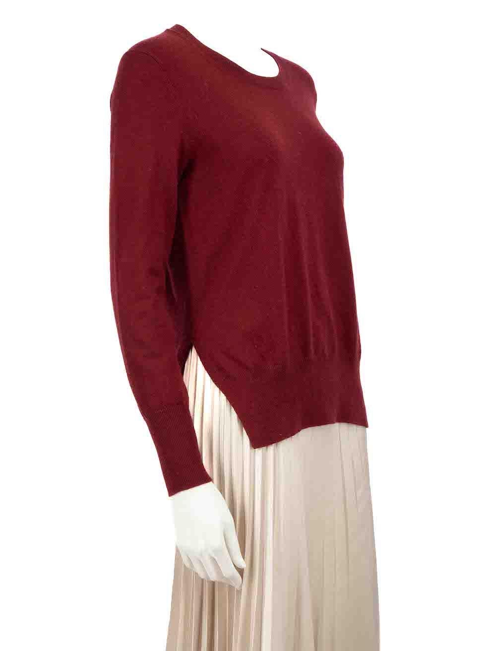 CONDITION is Very good. Minimal wear to jumper is evident. Minimal wear to the knitted surface with very light pilling found throughout on this used Isabel Marant Etoile designer resale item.
 
 
 
 Details
 
 
 Burgundy
 
 Cotton
 
 Long sleeves