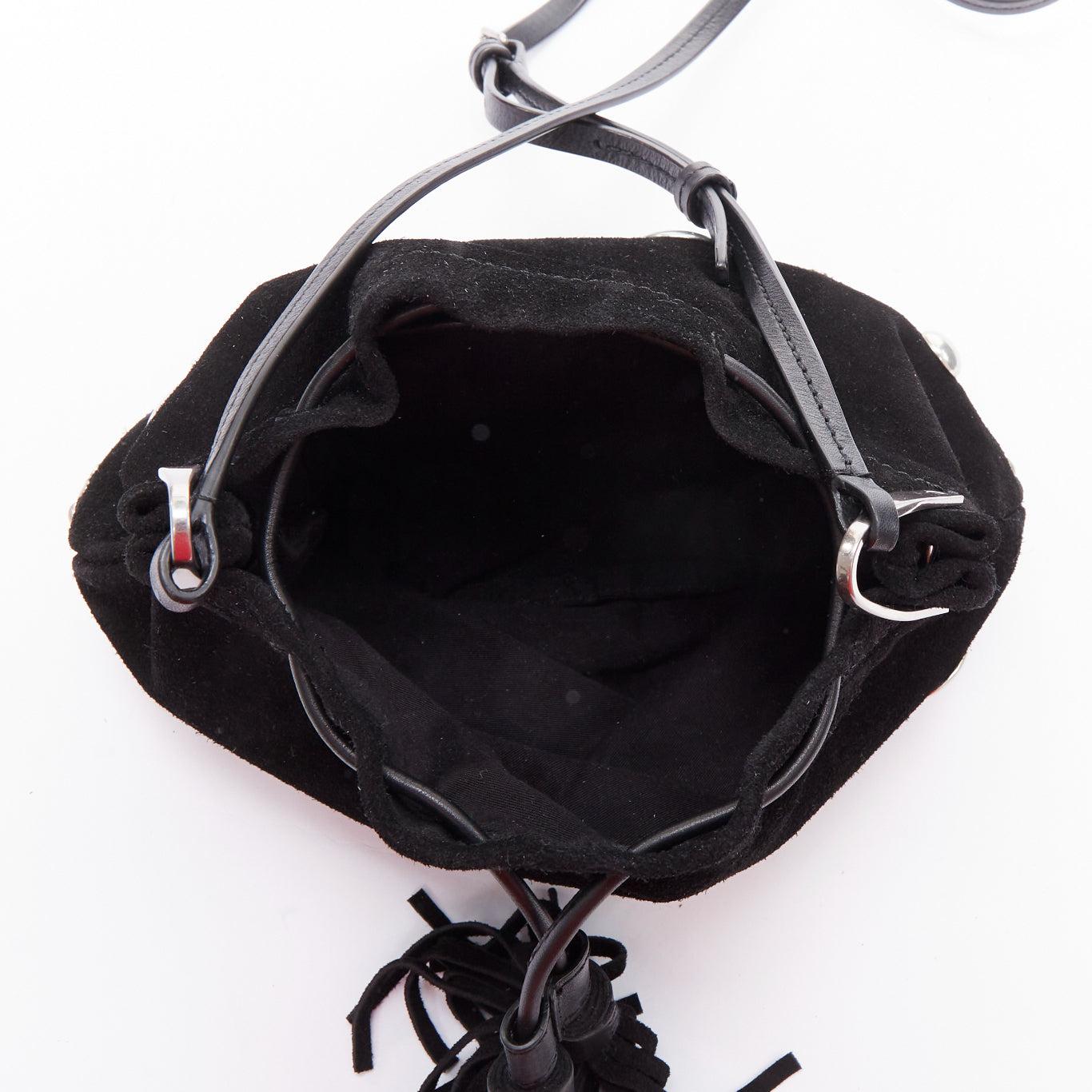 ISABEL MARANT Bolso Kylio de ante negro con tachuelas plateadas 4