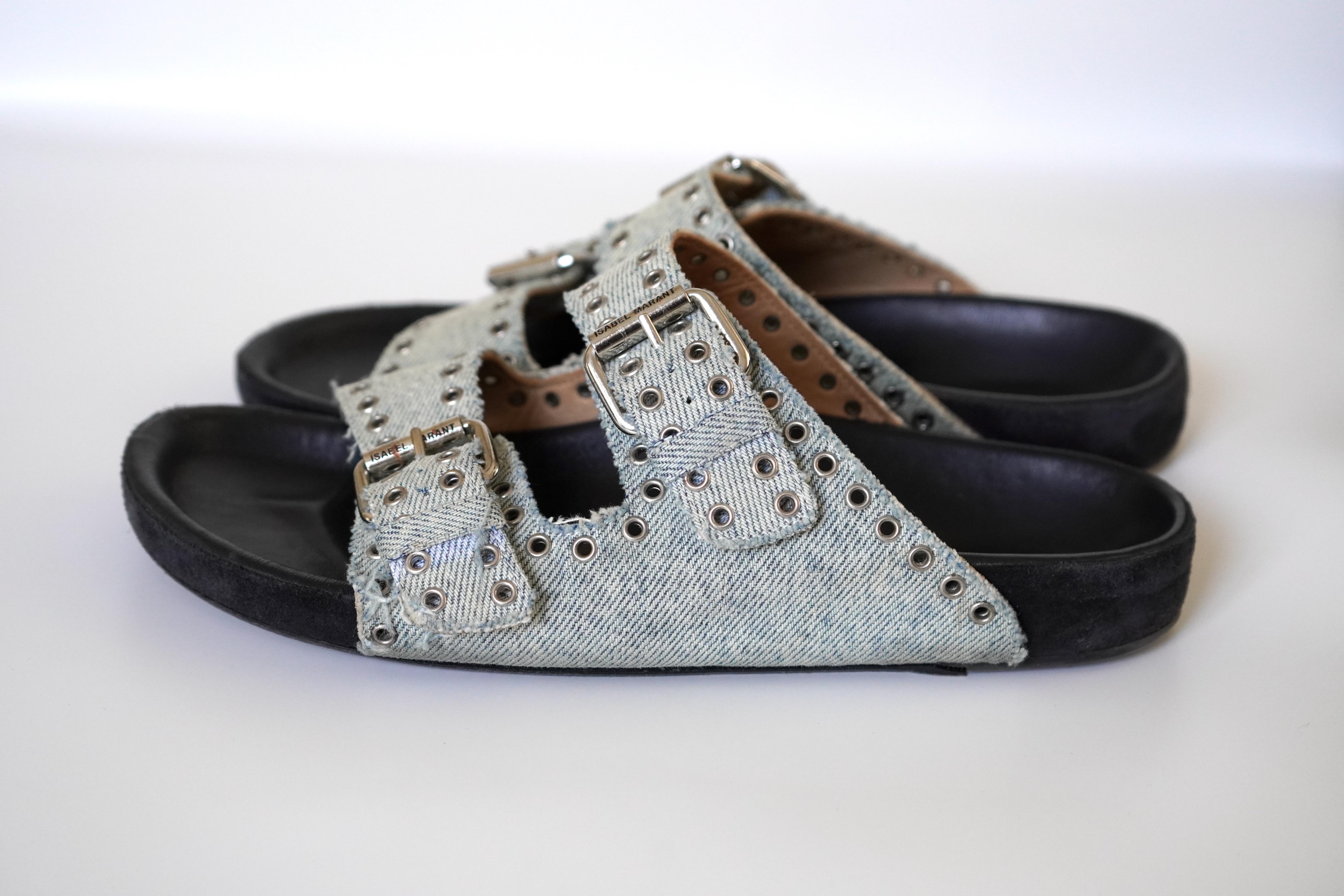 Isabel Marant Lennyo Denim Dual-buckle Sandals 39 Bon état - En vente à Beverly Hills, CA