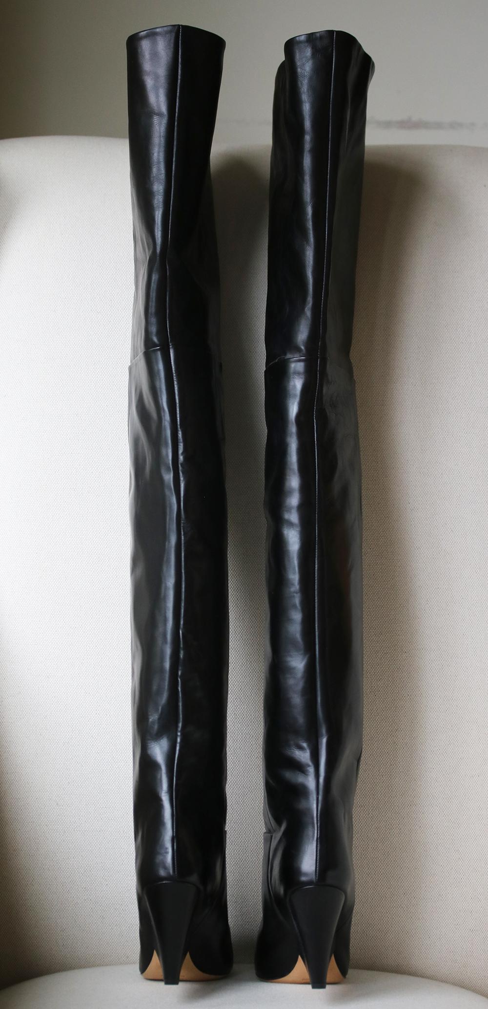 Isabel Marant Lostynn Leather Over-The-Knee Boots In New Condition In London, GB