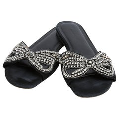 Isabel Marant Pantoletten FR40 Schwarz Wildleder Juwel Slip on Pantoletten US9