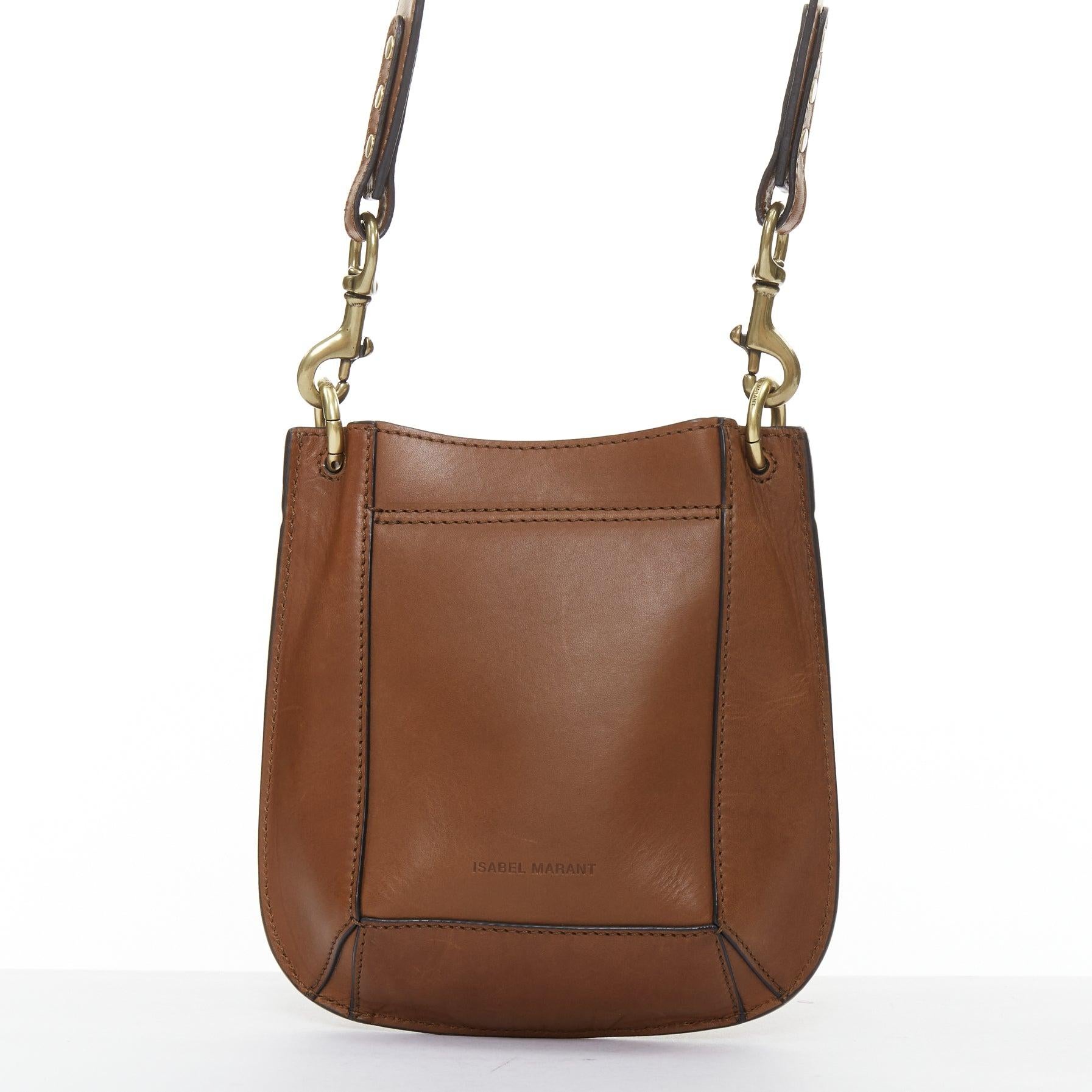 ISABEL MARANT Nasko sac hobo en cuir marron à clous ronds dorés pour le transport du corps en vente 1