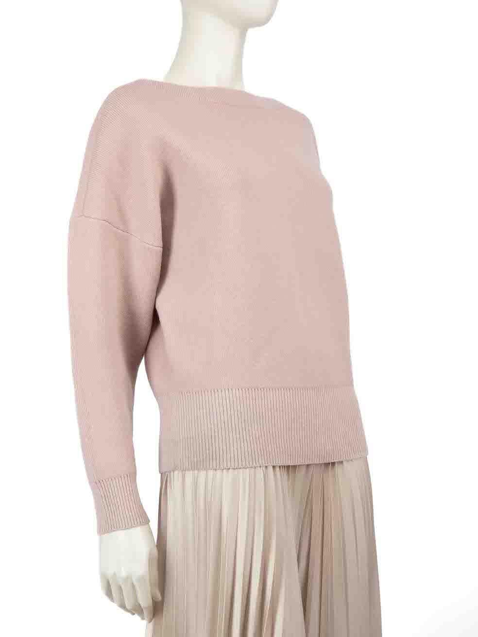 CONDITION is Very good. Hardly any visible wear to the jumper is evident on this used Isabel Marant √àtoile designer resale item.
 
 
 
 Details
 
 
 Pink
 
 Wool
 
 Knit jumper
 
 Long sleeves
 
 Round neck
 
 Stretchy
 
 
 
 
 
 Made in China
 
 

