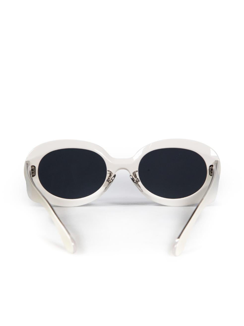 Isabel Marant White Oval Frame Sunglasses In Excellent Condition In London, GB