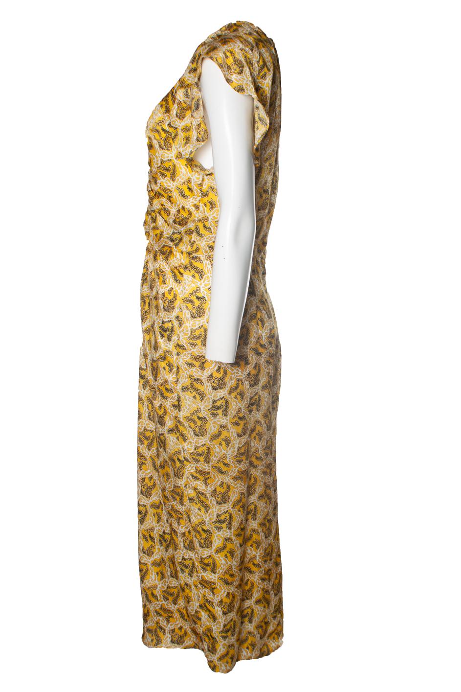 Isabel Marant, Yellow Lyndsay maxi dress with floral print. The item is in very good condition.

• CONDITION: very good condition 

• SIZE: FR40 - M 

• MEASUREMENTS: length 121 cm, width 40 cm, waist 38 cm, shoulder width 42 cm

• MATERIAL: 65%