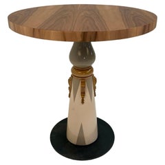 Isabel round table