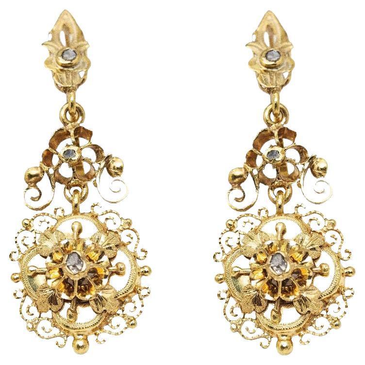 ISABELINOS 1800 earrings in gold and diamonds For Sale