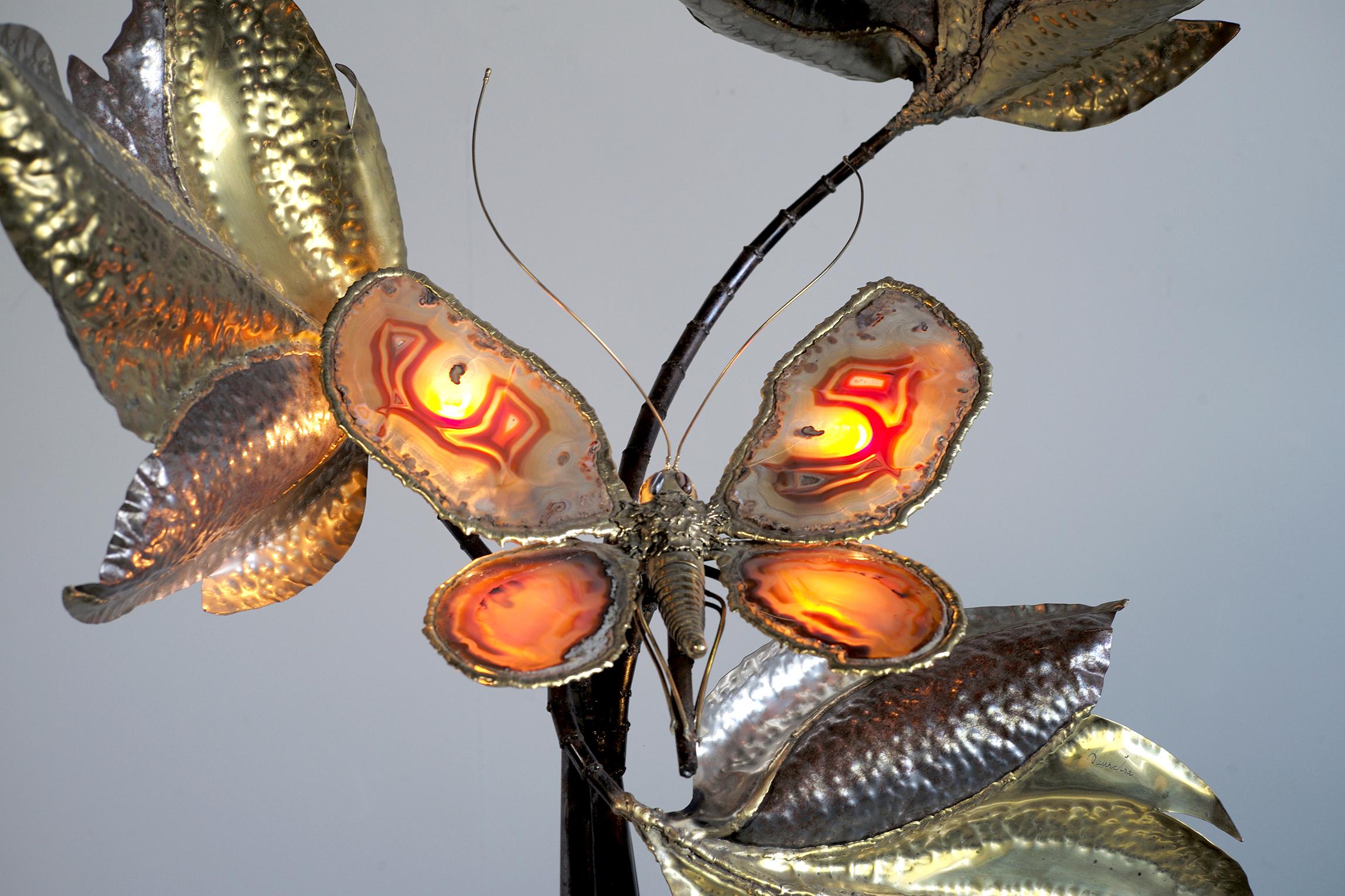 Isabelle and Richard Faure, Large light sculpture for the Maison Honoré, France 1980. Alternating brass, patinated metal and slices of red veined agates, this Butterfly Tree has 7 lights.
Signed 