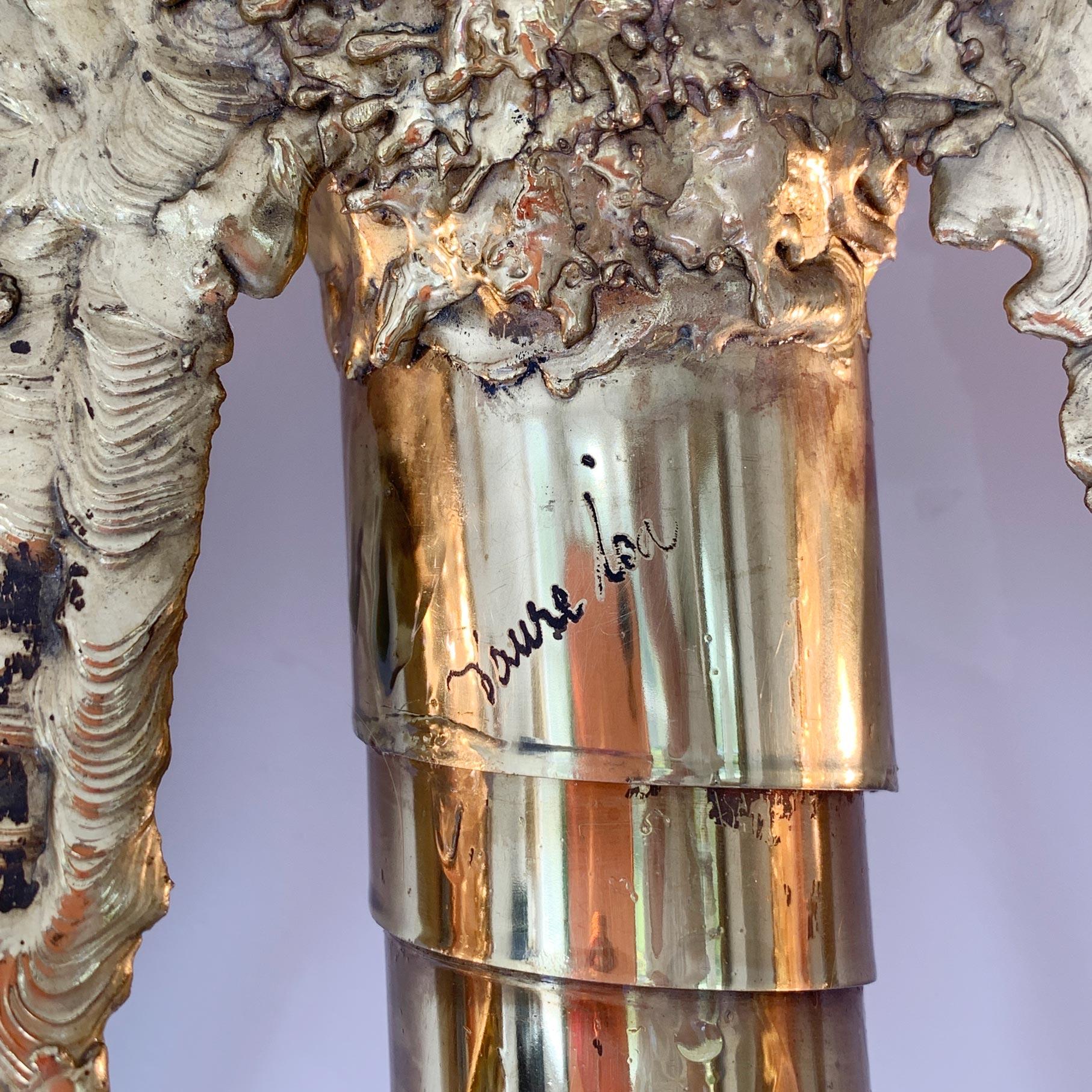 Fait main Isabelle Faure Signée Illuminated Gold Butterfly Sculpture Light Brass and Agate en vente