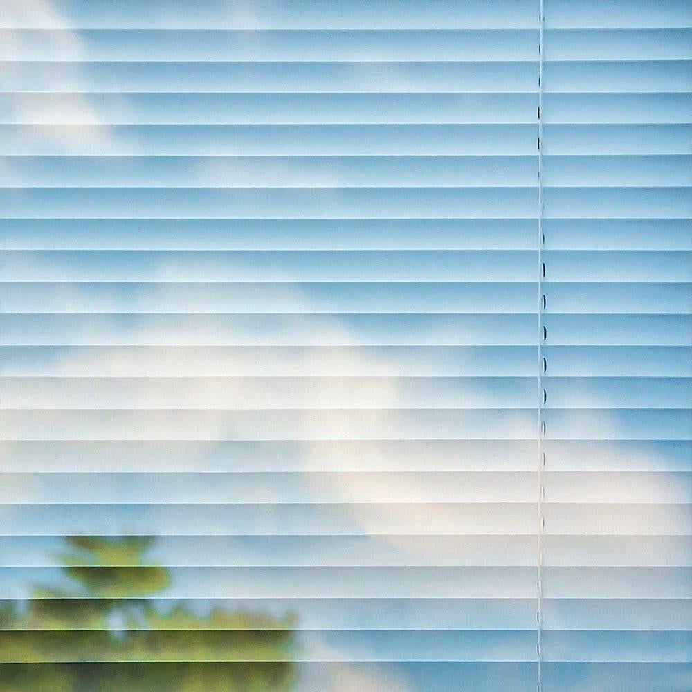 Juni, Gemischte Medien, Contemporary Photographic Resin Art, Wolken und blauer Himmel, 2/5 im Angebot 4