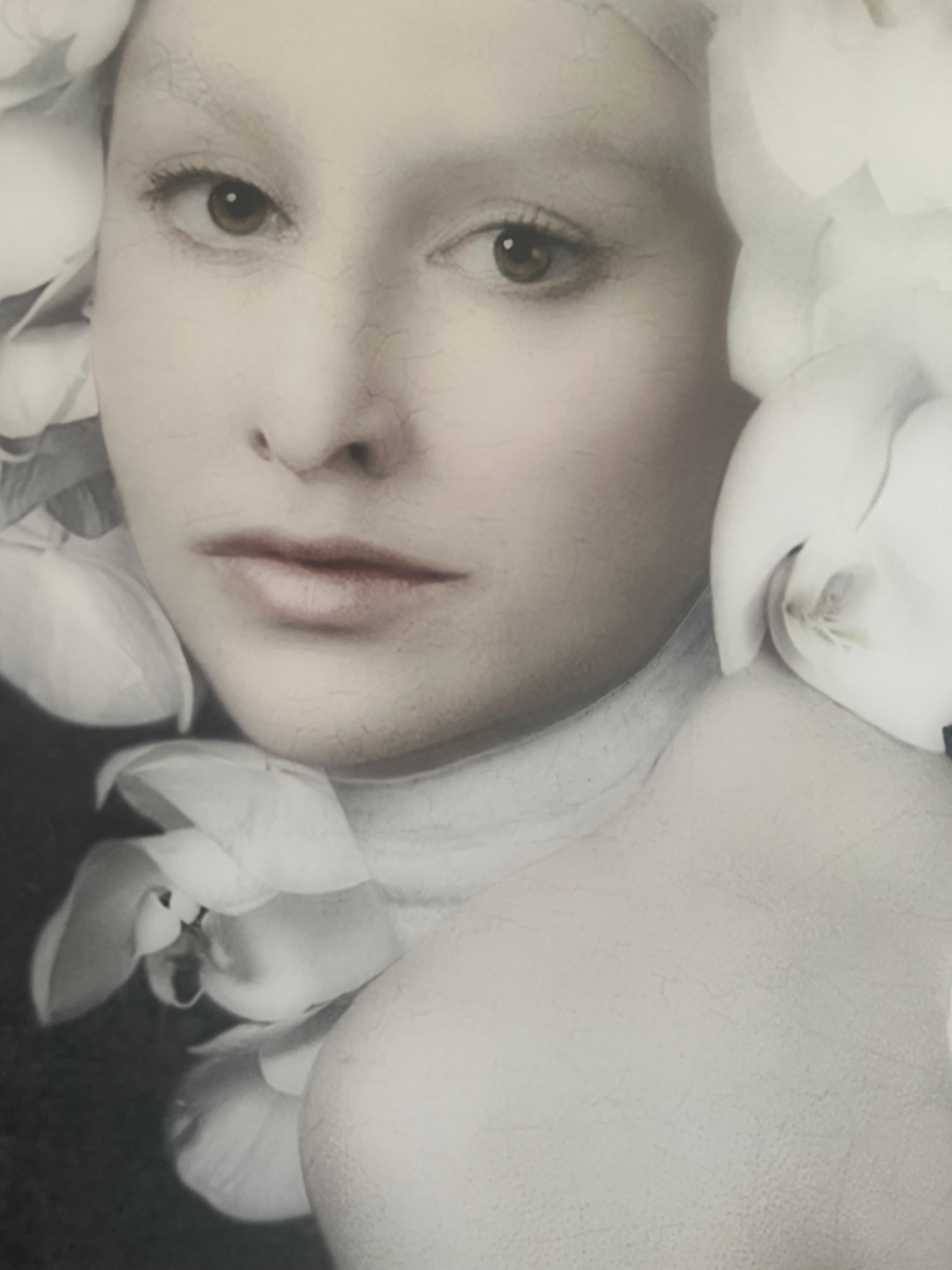 Photographie de portraits, florale et figurative_pour moi, Isabelle van Zeijl_C-Print en vente 5