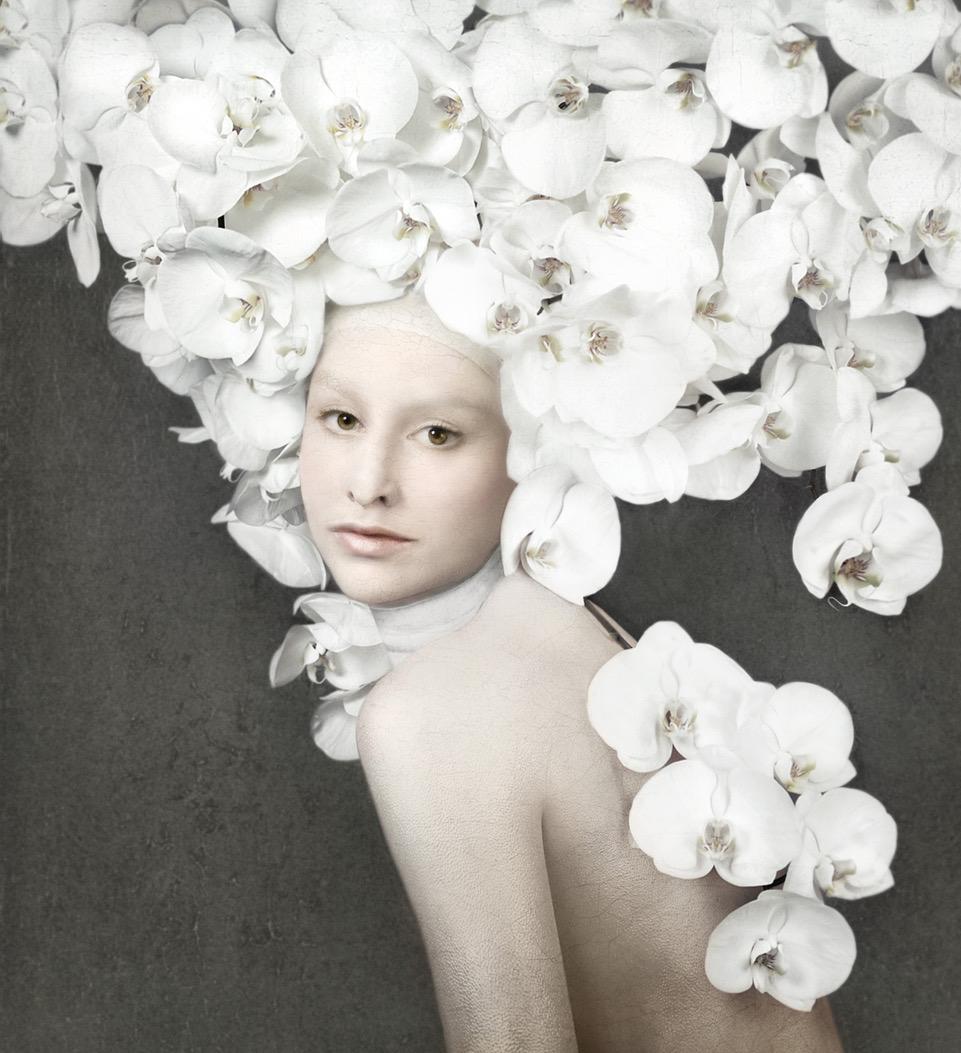 Portrait Photography/Floral/Figurative_For Me, Isabelle van Zeijl_C-Print