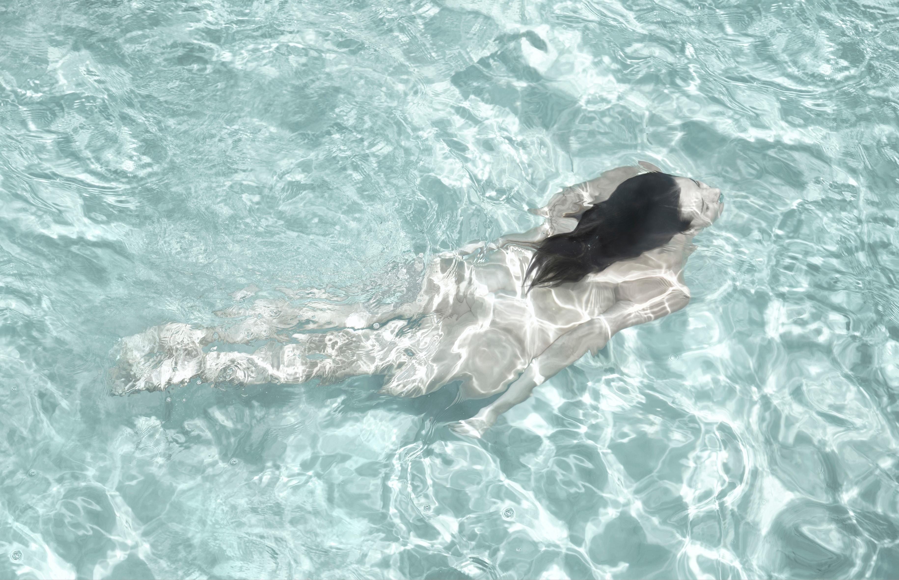 Isabelle Van Zeijl Nude Photograph - Into the Deep