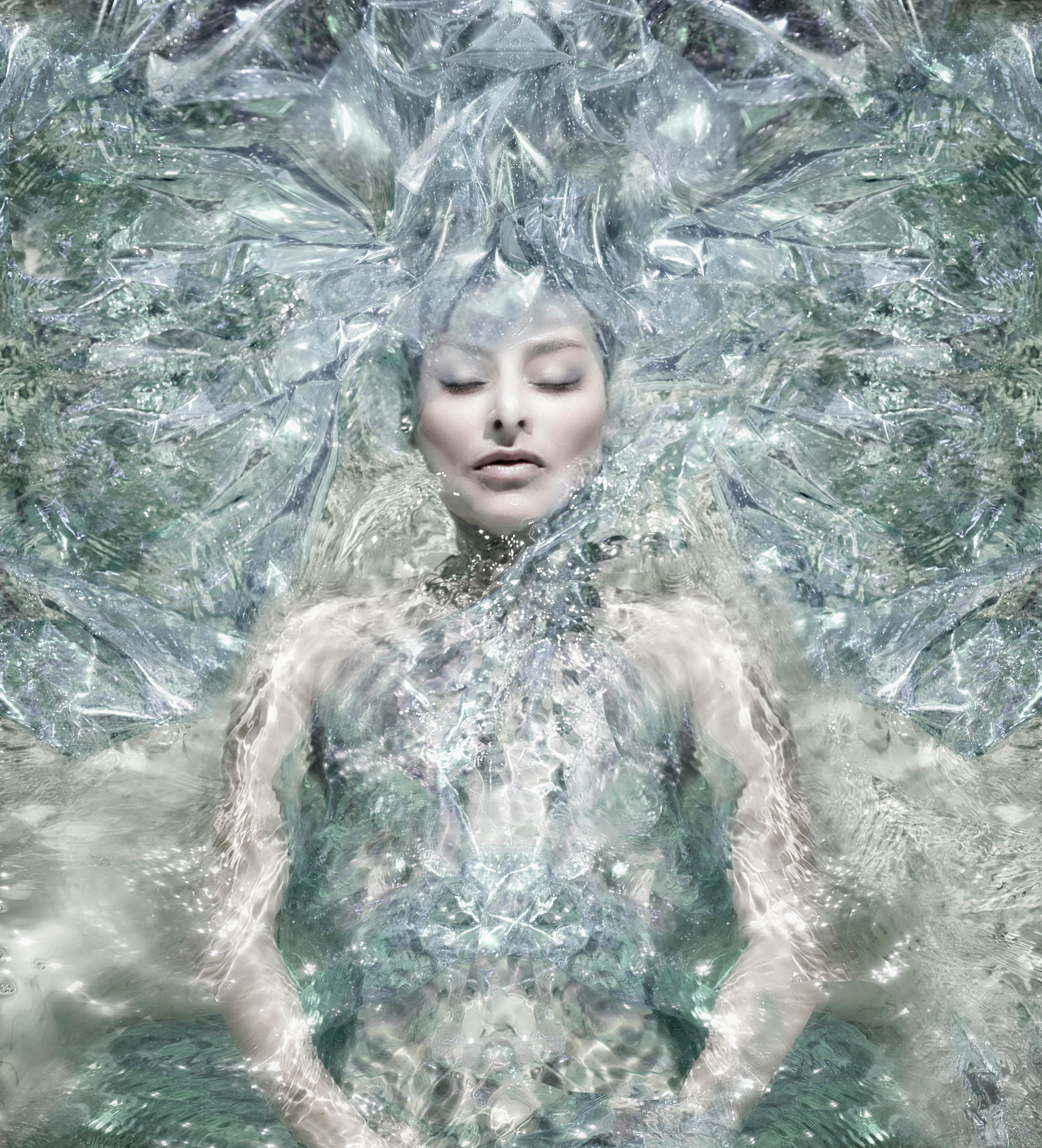 Isabelle Van Zeijl - LUSTRA, Photography 2022, Printed After