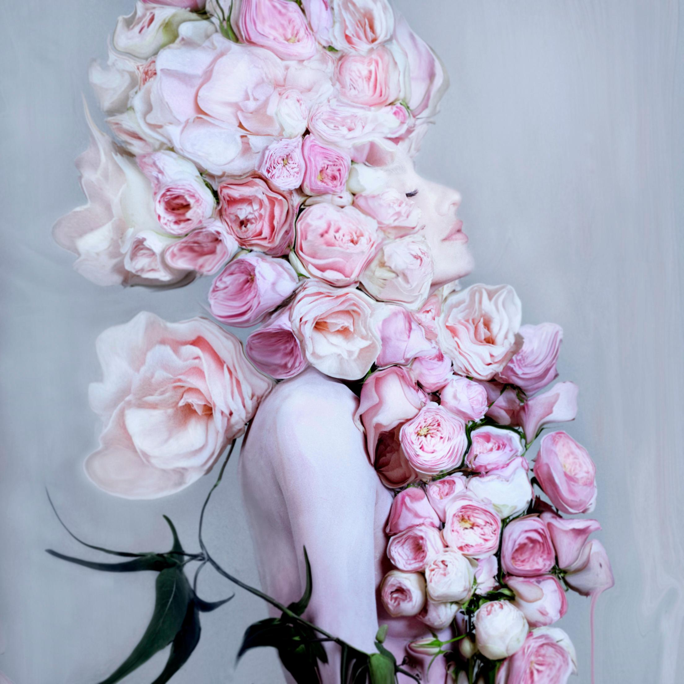 Aufsteigende Liebe
C-Print auf Fuji-Papier
Collection'S: FLOWER LOVE
Einheitsgröße: 40,5 x 40,5
Auflage von 8 Stück + 2 Probedrucke

BLUMENLIEBE
Rosen erwärmen das Herz, sie inspirieren uns, uns selbst und andere zu pflegen und zu versorgen. Die