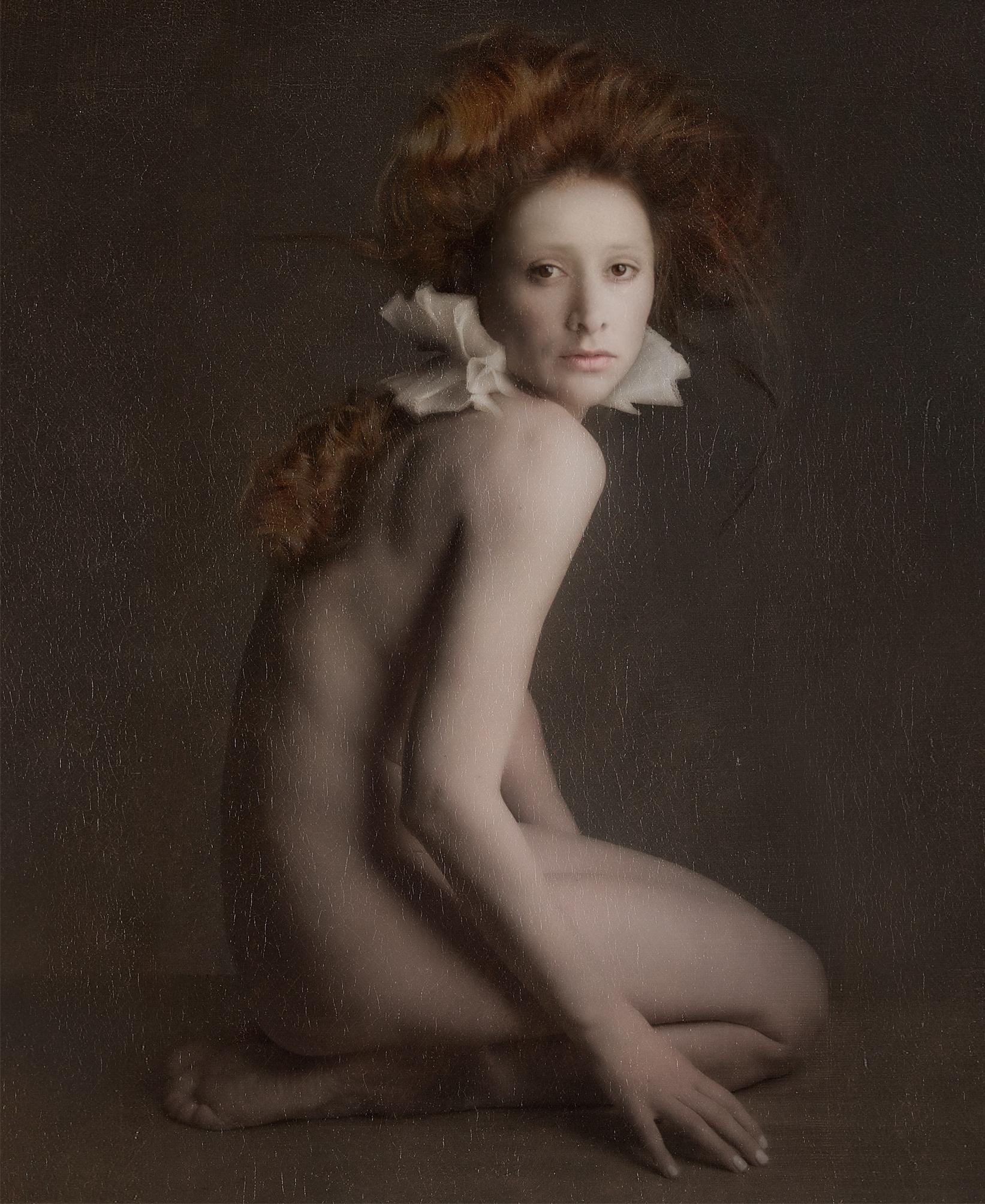 Supermodel II
C Print On Fuji Paper
Collection: Dutch Masters
One size: 44.5 x 34.5  Edition of 7 + 3 Artist Proofs

DUTCH MASTERPIECE
These Self-portraits remind us of historic female archetypes and bring to mind a mysterious beauty that we would
