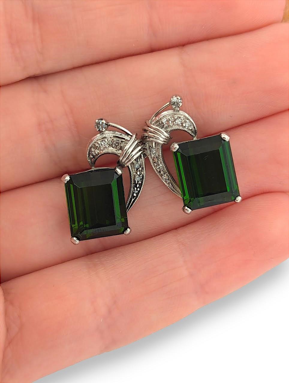 Isadora 1920s Boucles d'oreilles en platine avec diopside chromé et diamants Pendentif Art Déco en vente 1