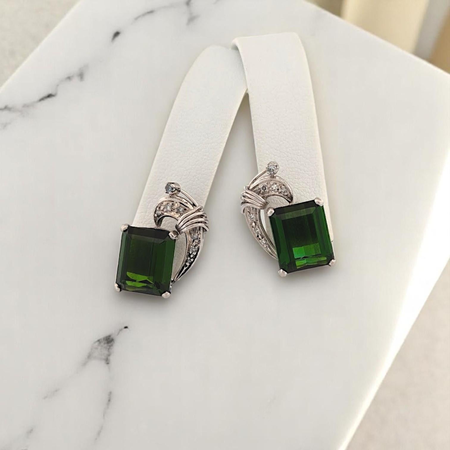 Isadora 1920s Boucles d'oreilles en platine avec diopside chromé et diamants Pendentif Art Déco en vente 2