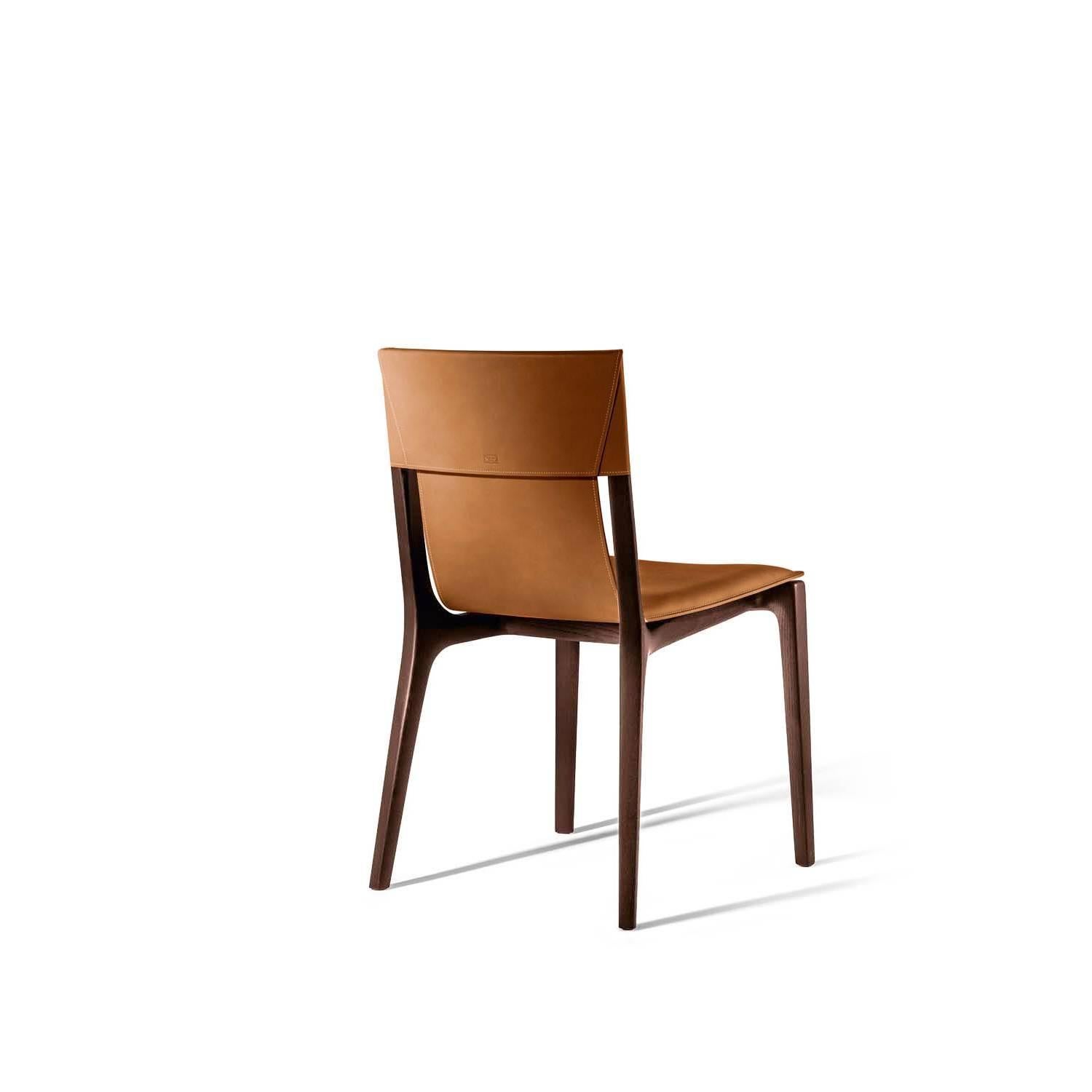 Modern Isadora Chair Cammello Saddle Extra leather Light Brown moka finishes legs For Sale
