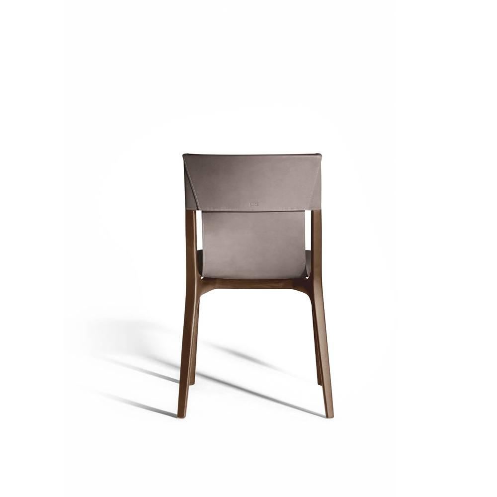 Modern Isadora Chair Polvere Saddle Extra Leather Grey moka finishes legs For Sale