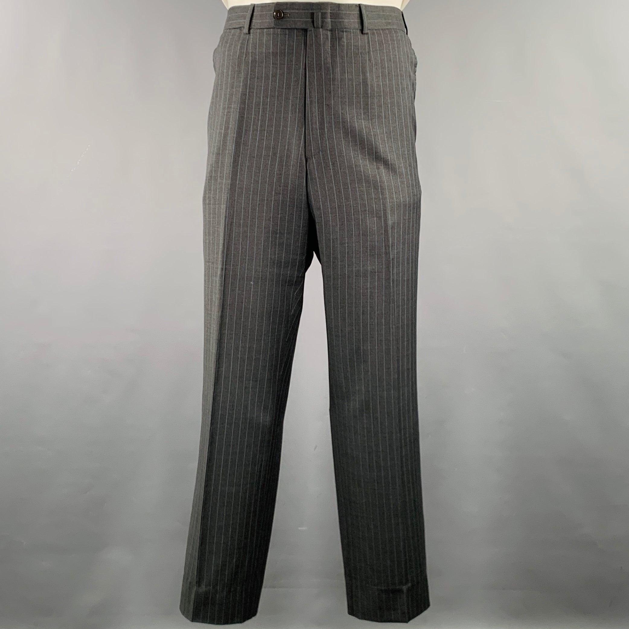 ISAIA Size 44 Grey Light Blue Pinstripe Wool Single Breasted Suit In Good Condition For Sale In San Francisco, CA