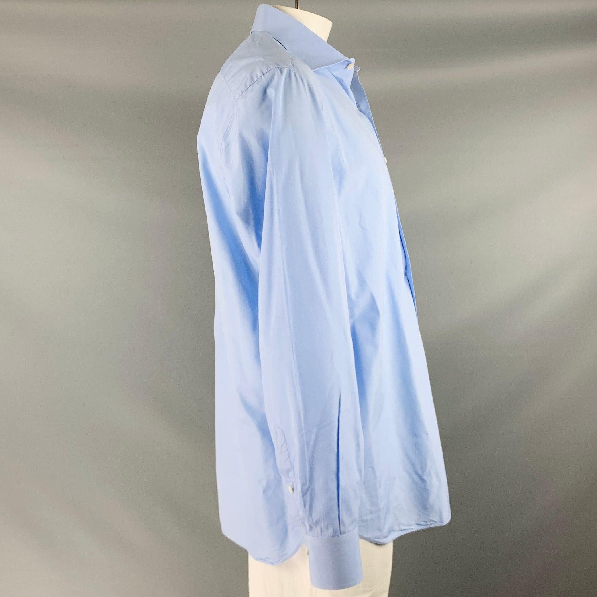 ISAIA long sleeve shirt
in a blue cotton woven fabric featuring cutaway collar and button closure. Made in Italy.Very Good Pre-Owned Condition. Minor signs of wear. 

Marked:   XL 

Measurements: 
 
Shoulder: 18 inches Chest: 50 inches Sleeve: 26.5