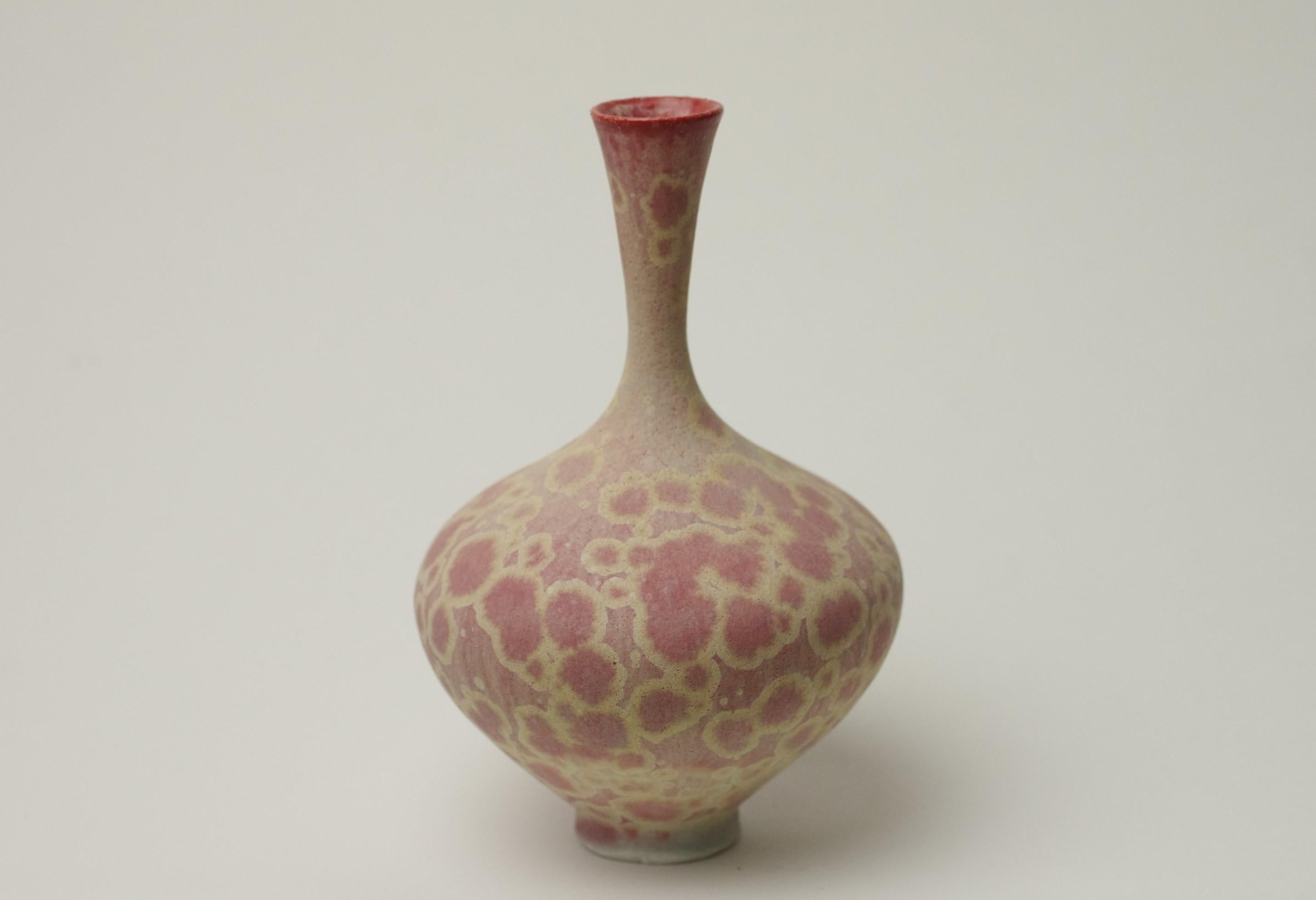 Isak Isakkson, Red White Vase In Good Condition For Sale In MAASTRICHT, LI