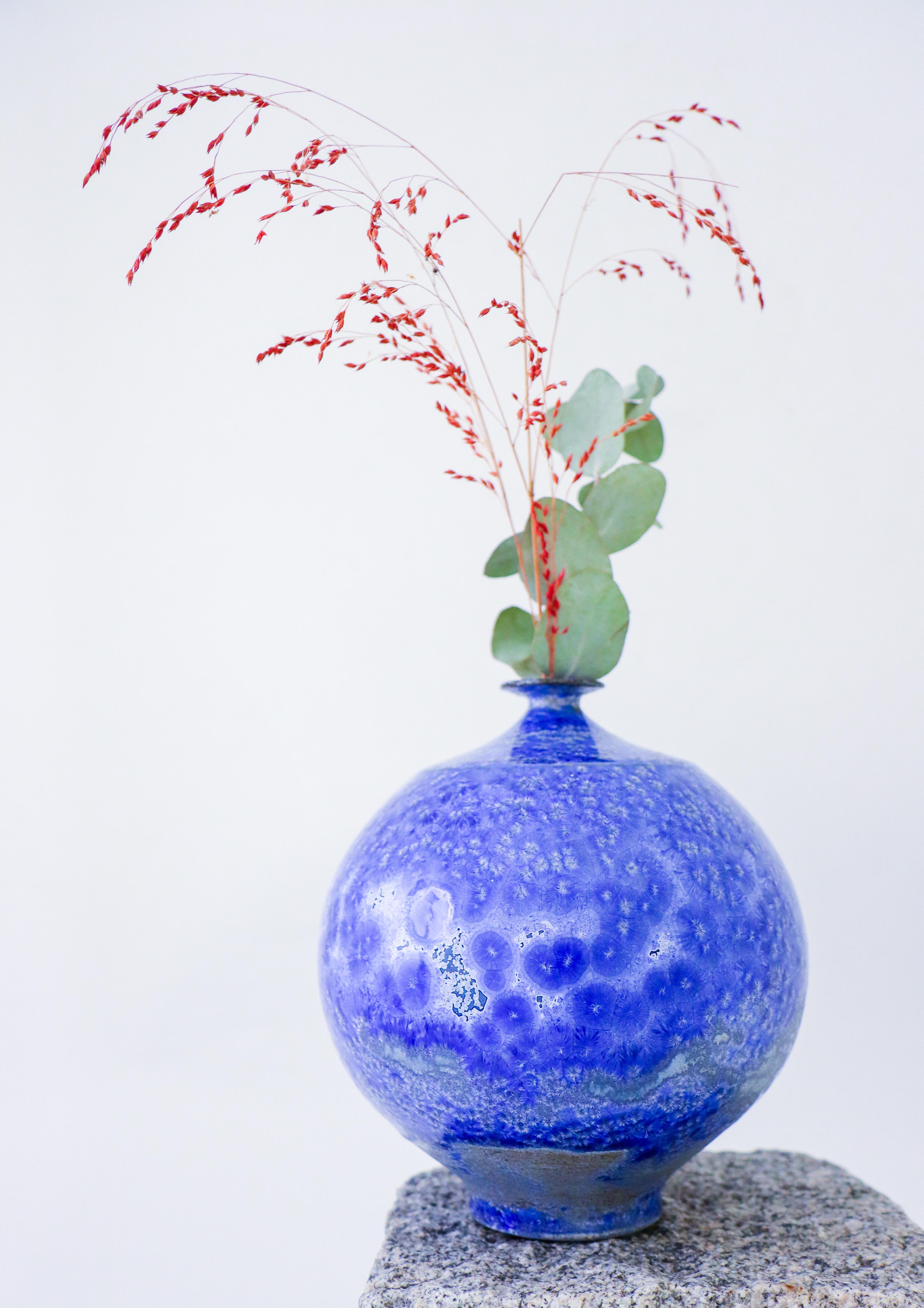 Isak Isaksson - Blue Ceramic Vase - Crystalline Glaze - Contemporary Artist In Excellent Condition For Sale In Stockholm, SE