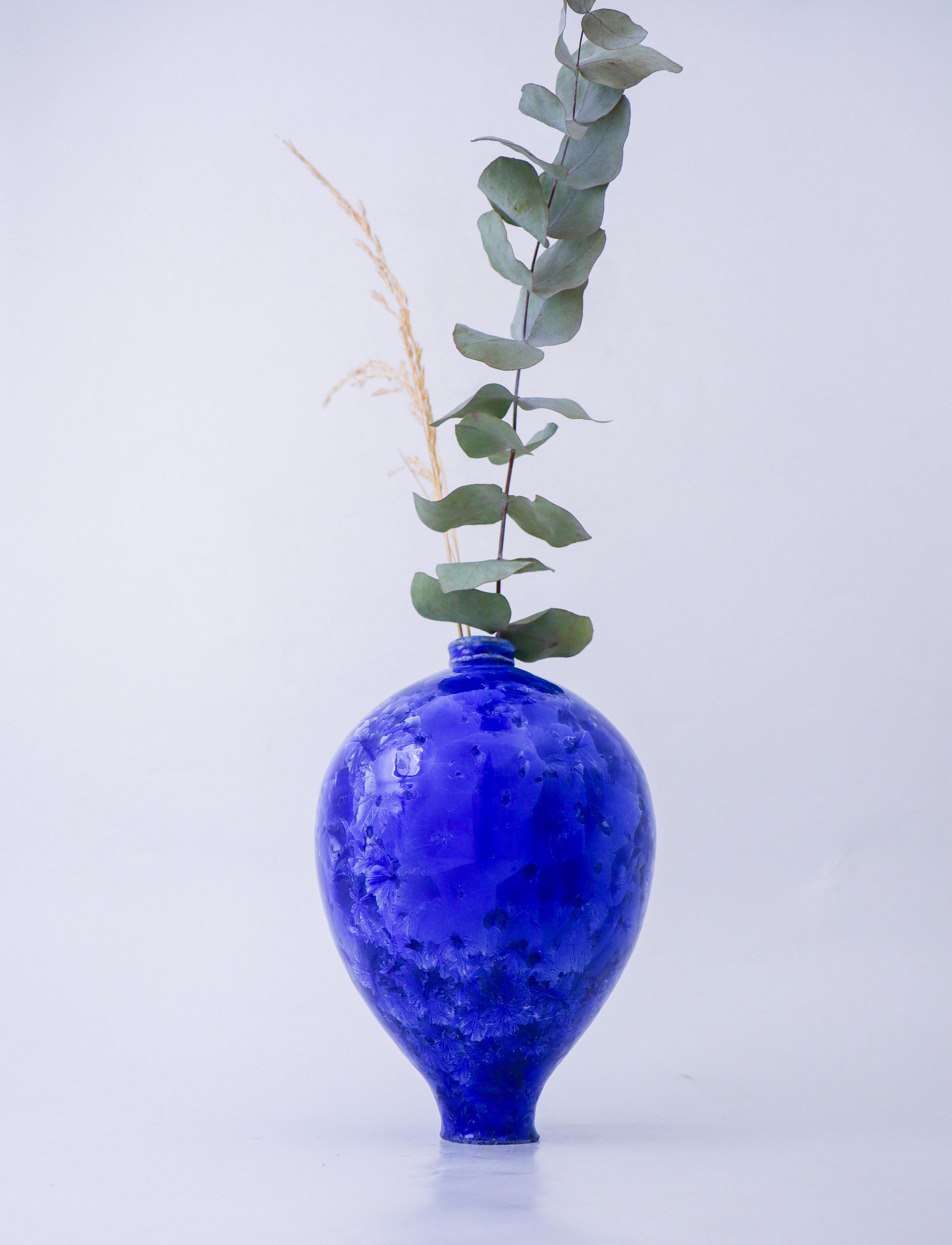 Isak Isaksson - Blue Ceramic Vase - Crystalline Glaze - Contemporary Artist For Sale 2