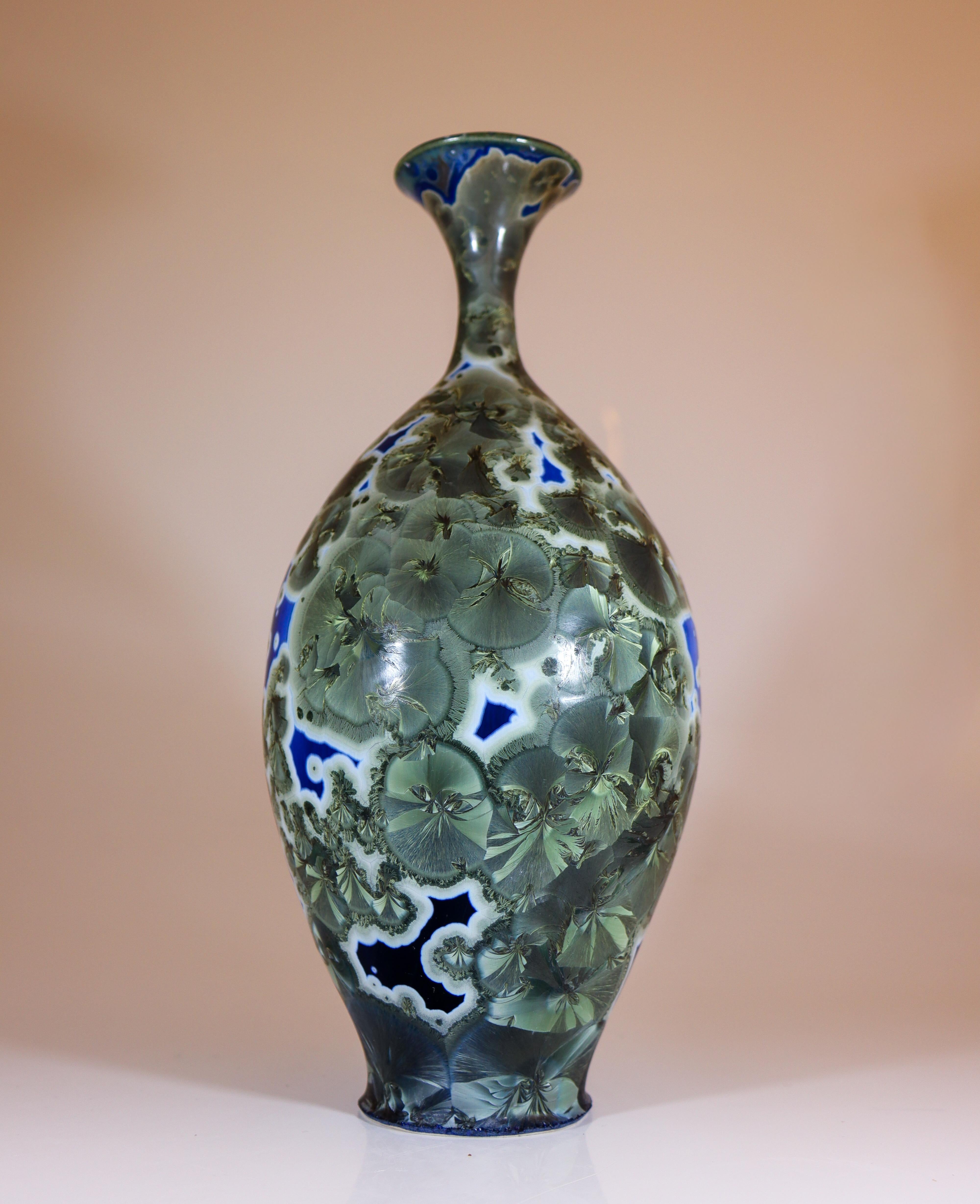 Isak Isaksson Blaue & Graue Keramikvase Kristalline Glasur Zeitgenössischer Künstler (Glasiert)