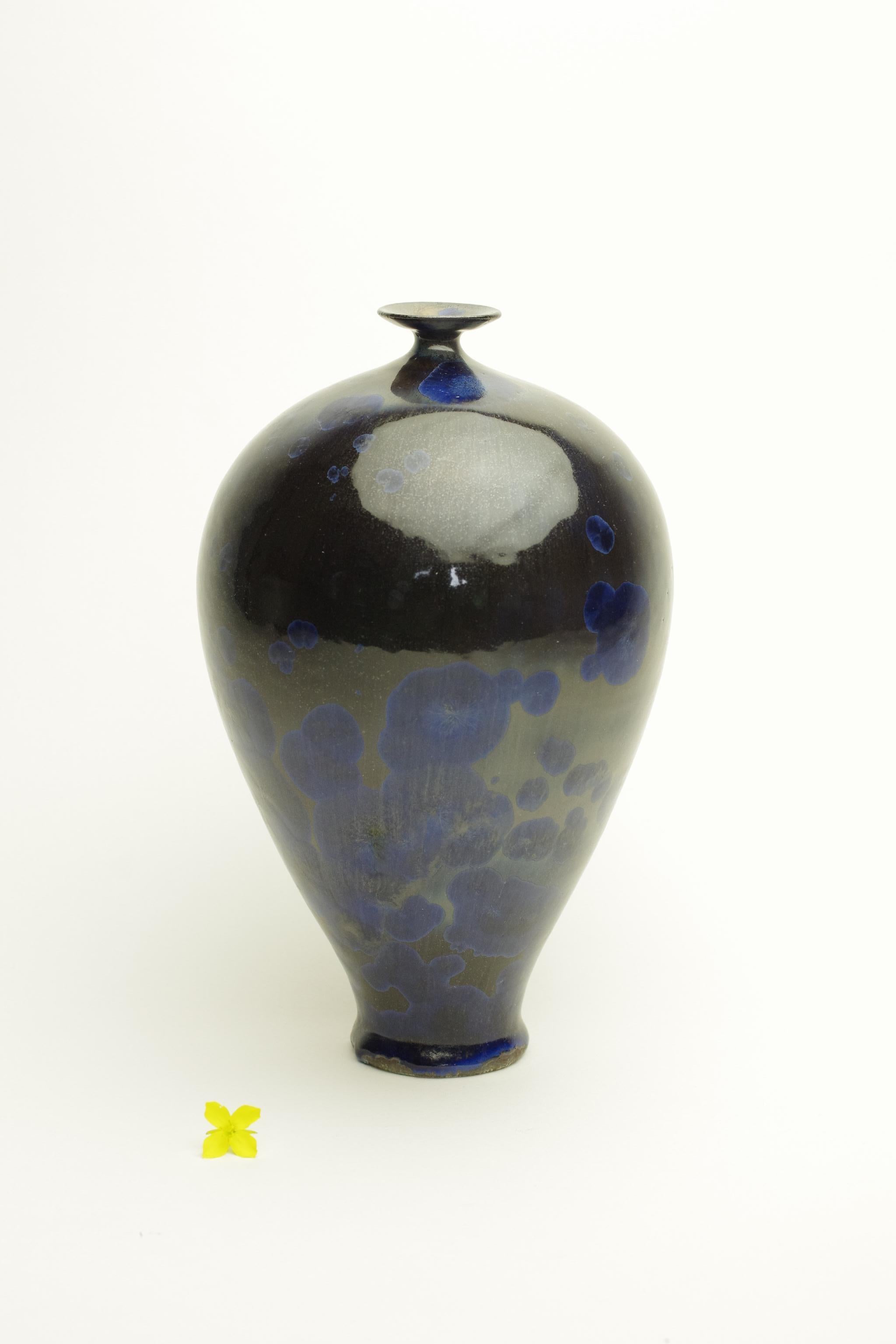 Isak Isaksson, Blue Vase In Good Condition For Sale In MAASTRICHT, LI