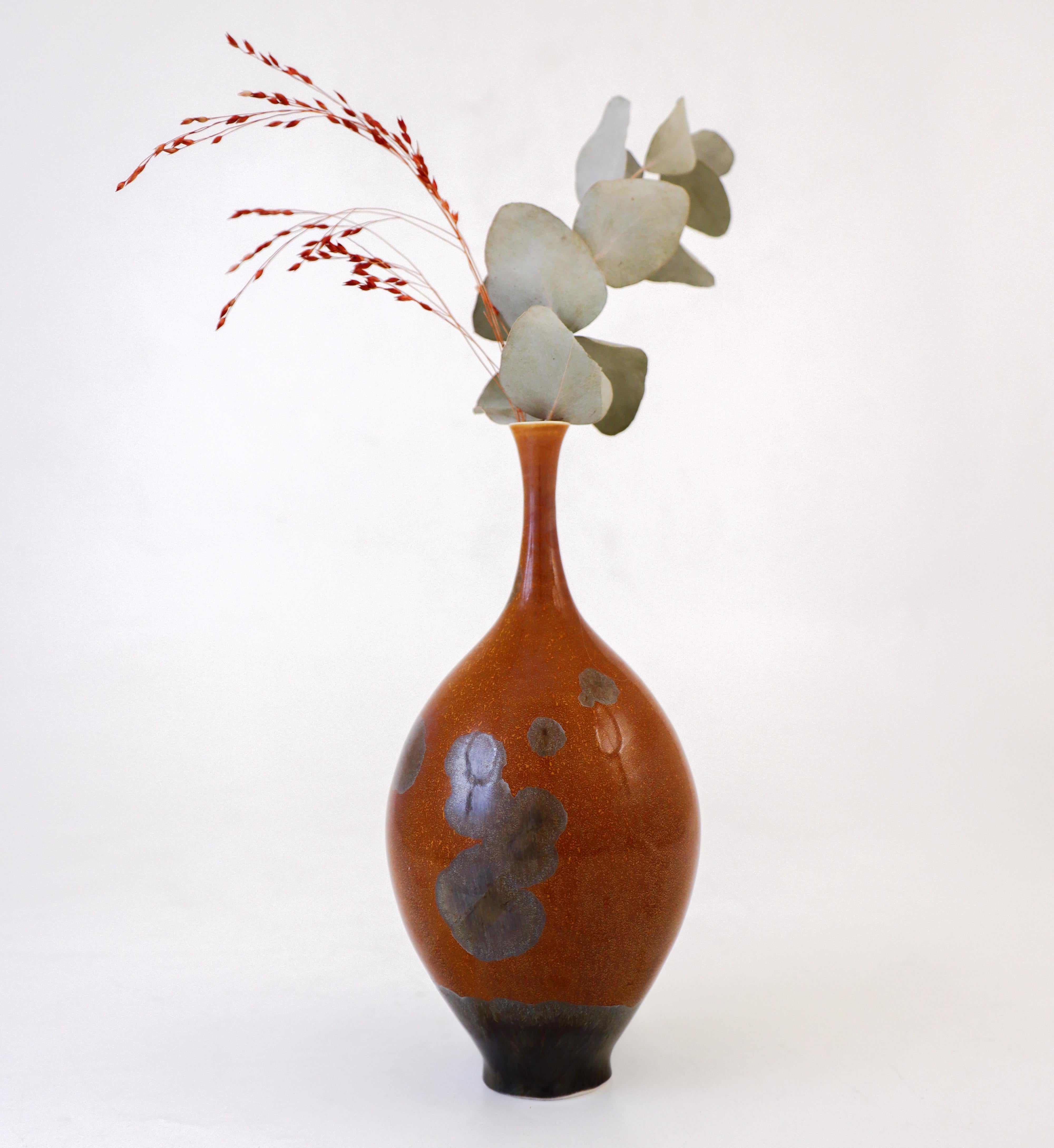 Isak Isaksson Brown Ceramic Vase, silver Crystalline Glaze Contemporary Artist In Excellent Condition In Stockholm, SE