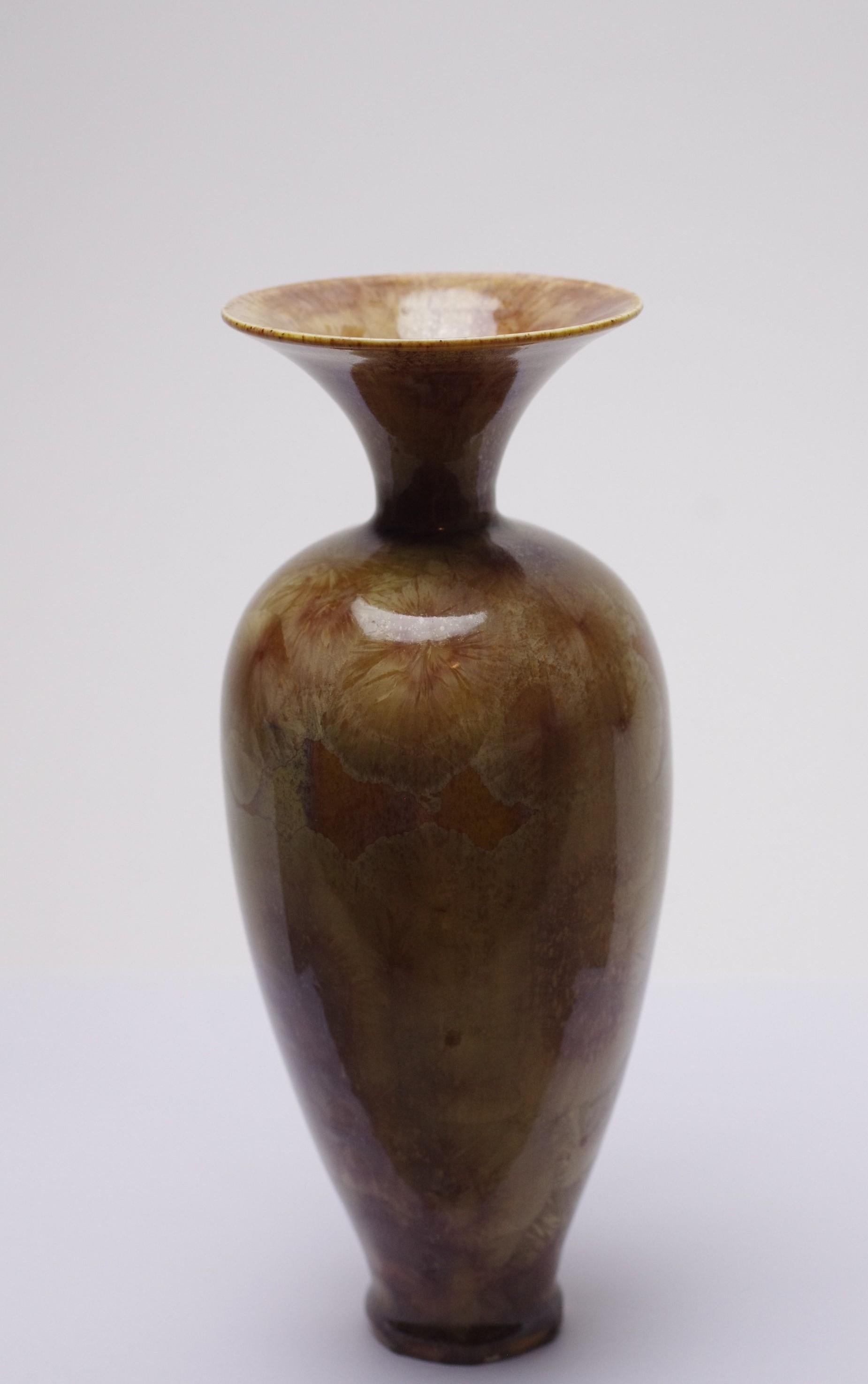 Isak Isaksson - Brown / Yellow vase In Excellent Condition For Sale In MAASTRICHT, LI
